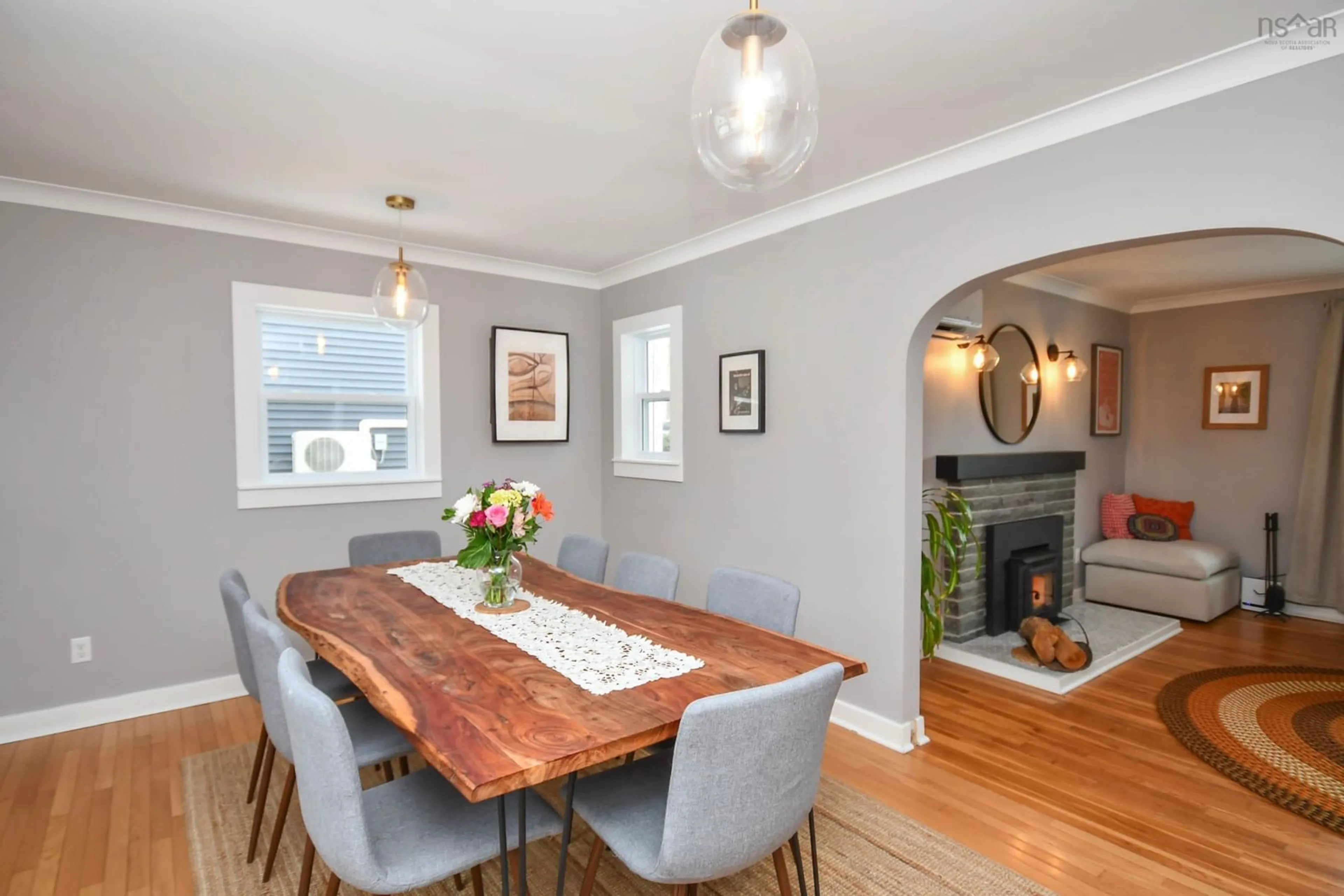 Dining room, wood/laminate floor for 18 Macrae Ave, Dartmouth Nova Scotia B2Y 1Z2