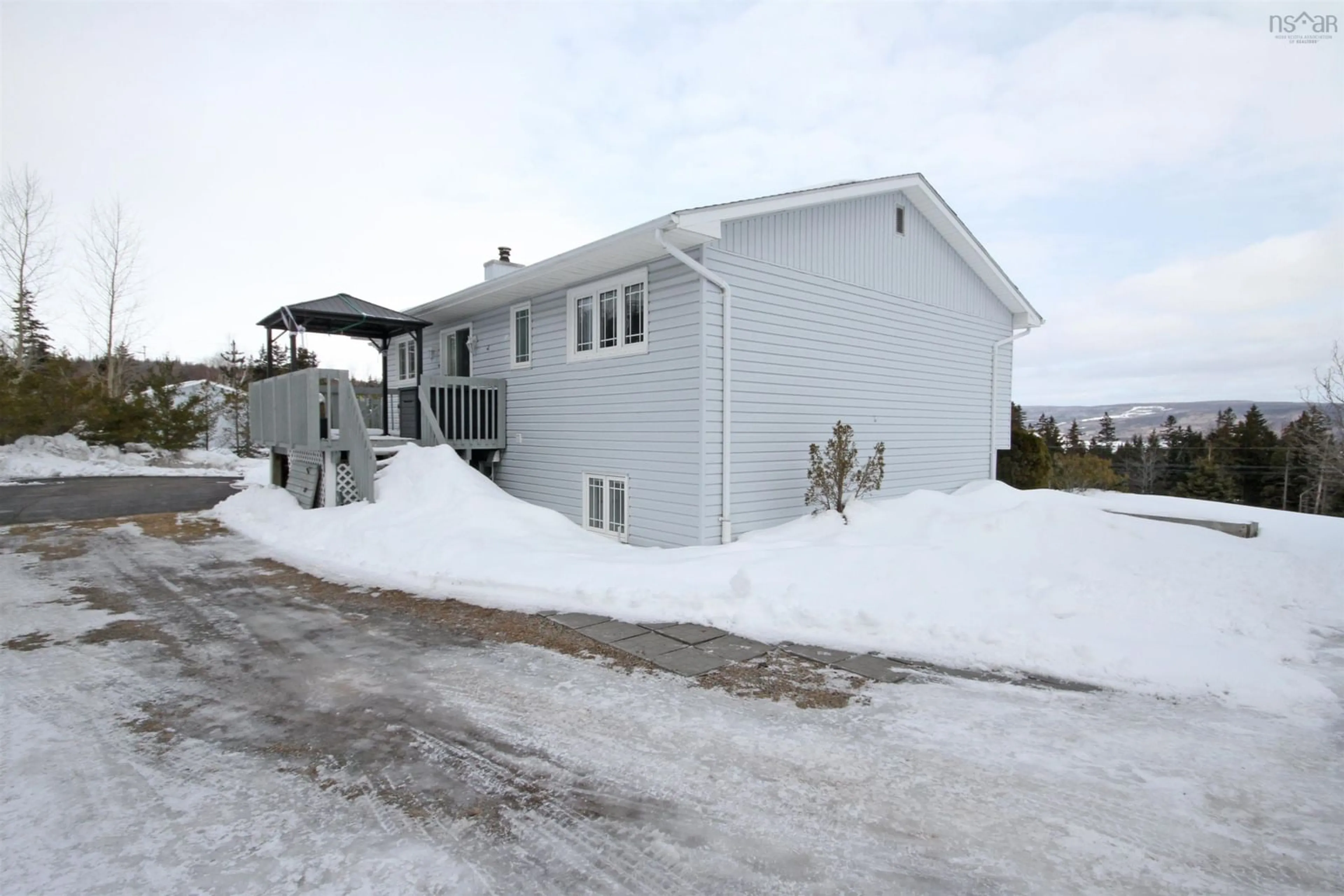 Home with vinyl exterior material, unknown for 13864 Highway 4, Aulds Cove Nova Scotia B0H 1P0