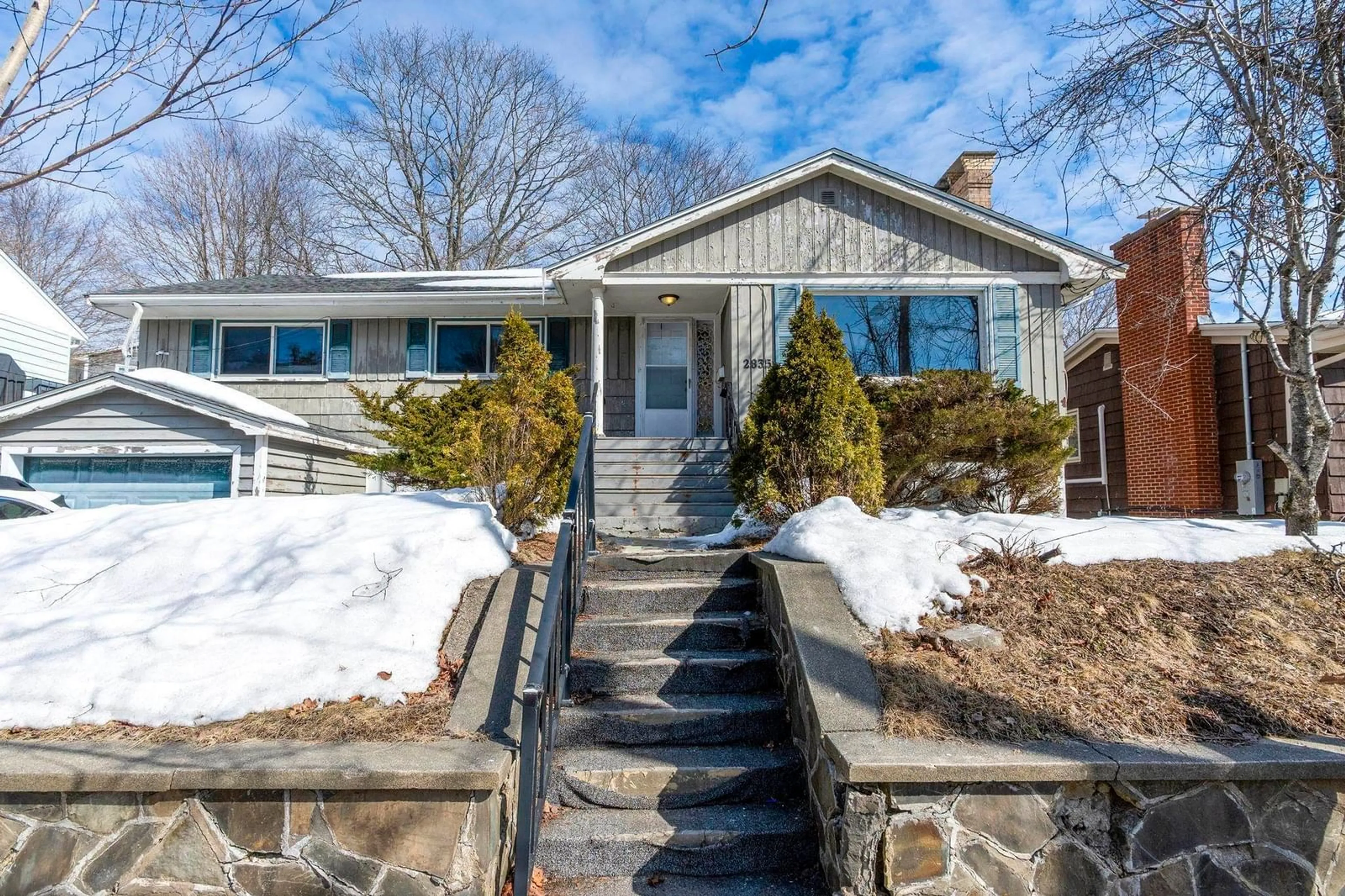 Home with vinyl exterior material, street for 2835 Joseph Howe Dr, Halifax Nova Scotia B3L 4G8