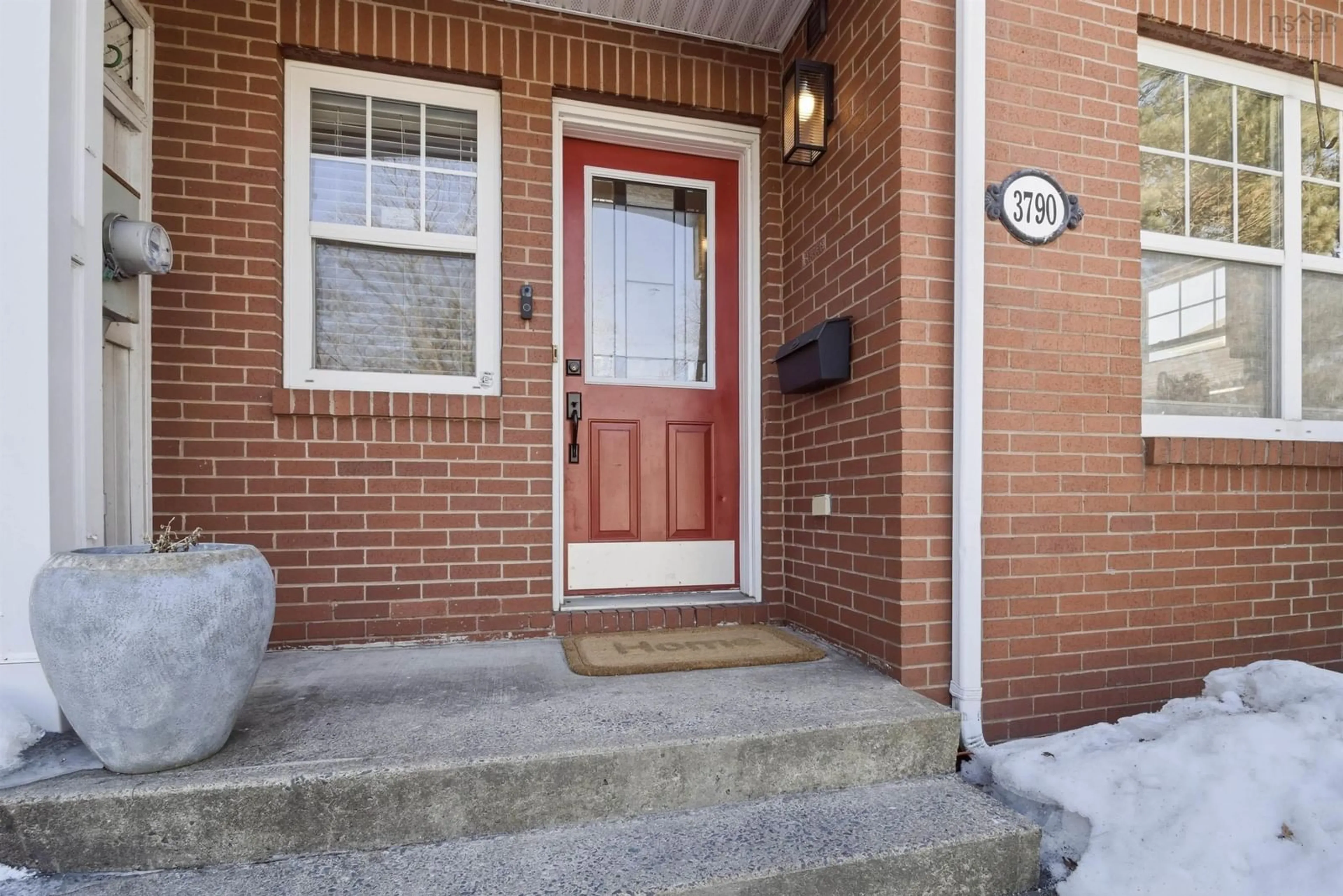 Unknown for 3790 Memorial Dr, Halifax Peninsula Nova Scotia B3K 6R6