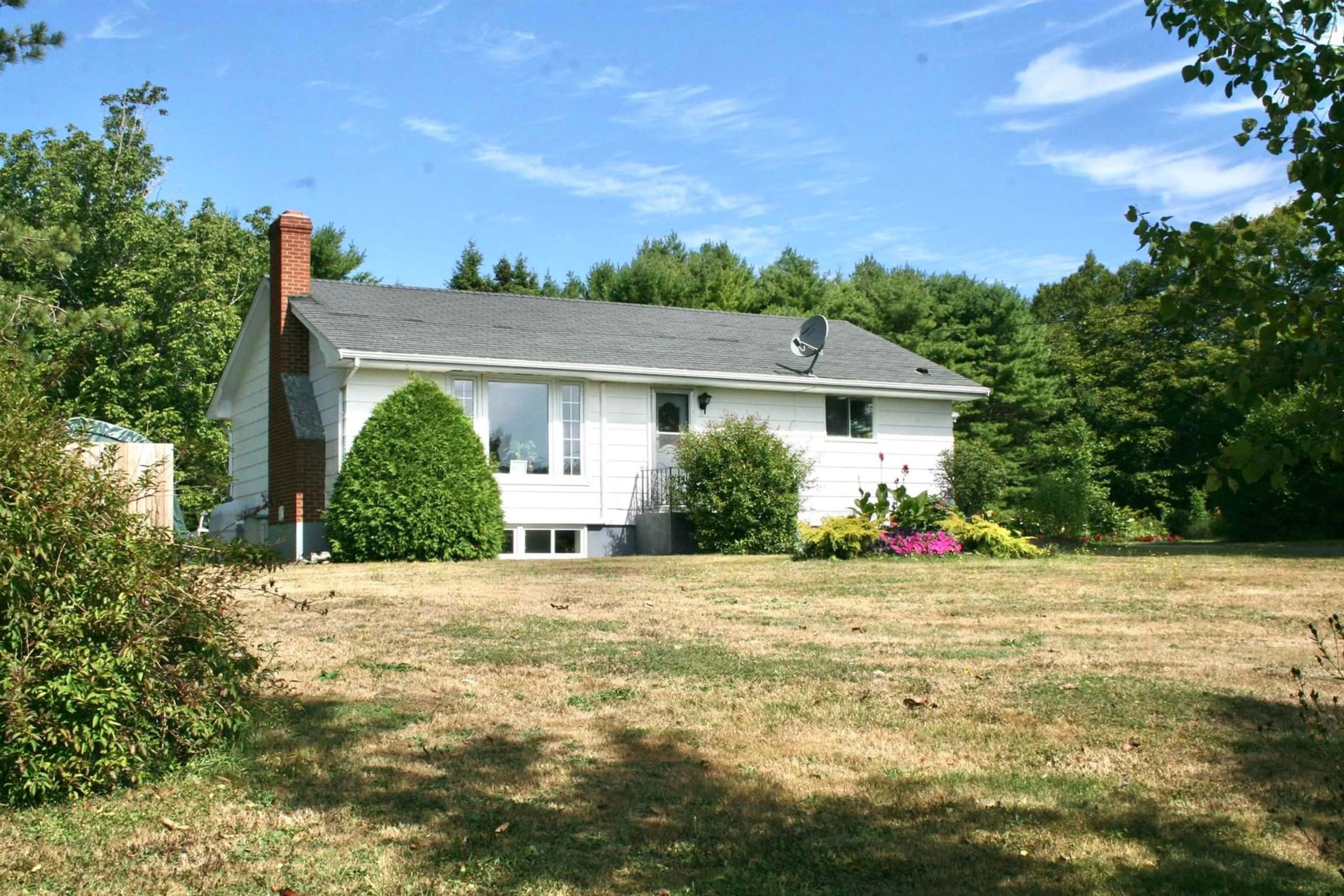 Home with vinyl exterior material, unknown for 883 Doucetteville Rd, Doucetteville Nova Scotia B0W 1H0