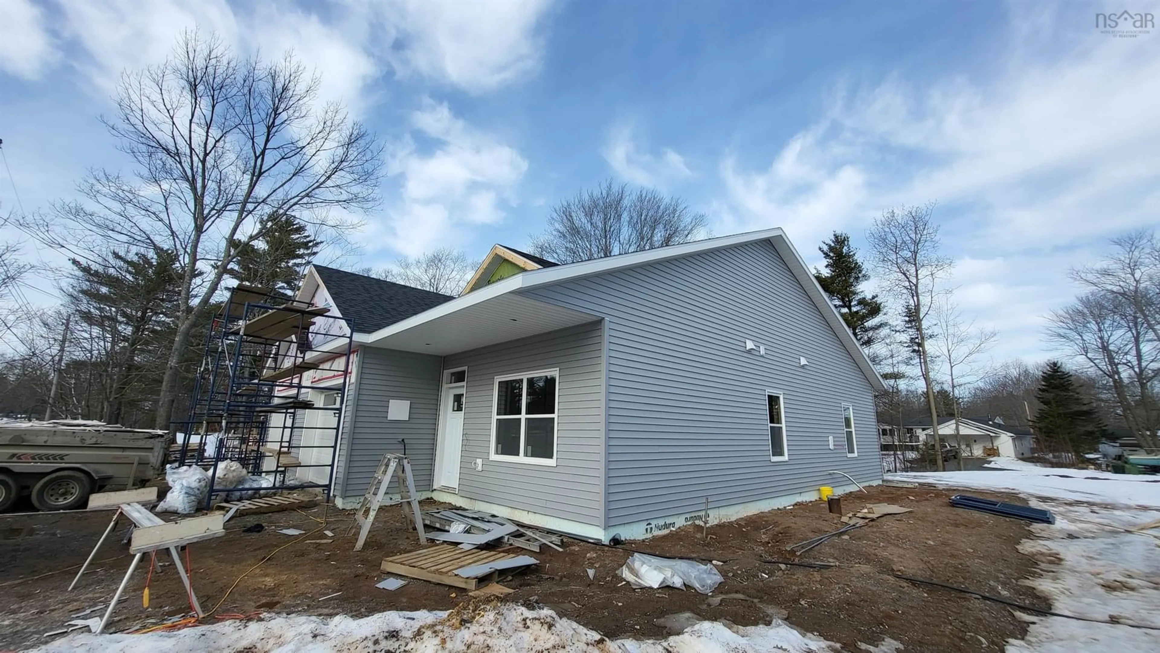 Home with vinyl exterior material, building for 1437 Princess Cres, Coldbrook Nova Scotia B4R 1B2