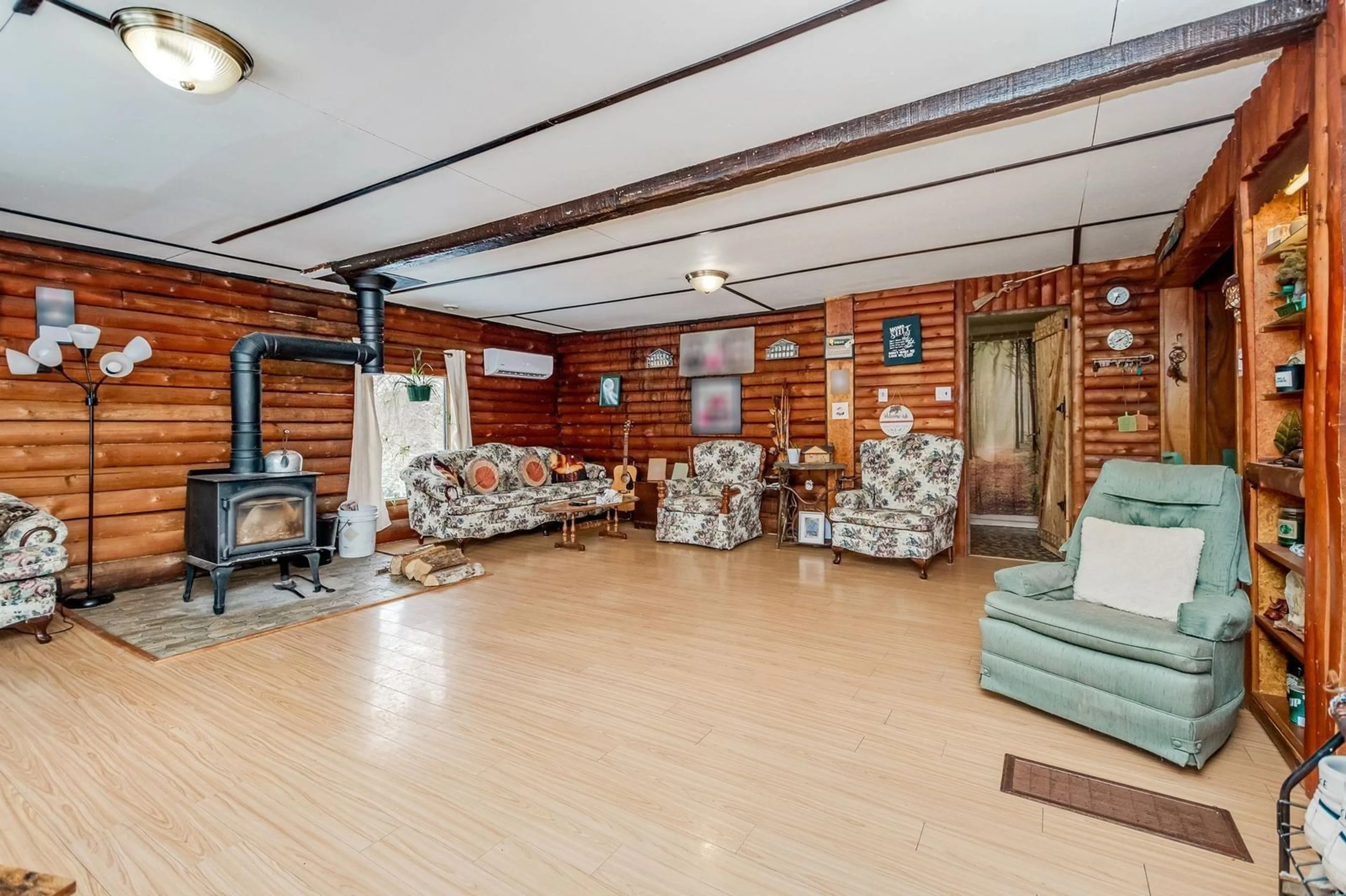 Lobby for 180 Cove Rd, Watervale Nova Scotia B0K 1P0