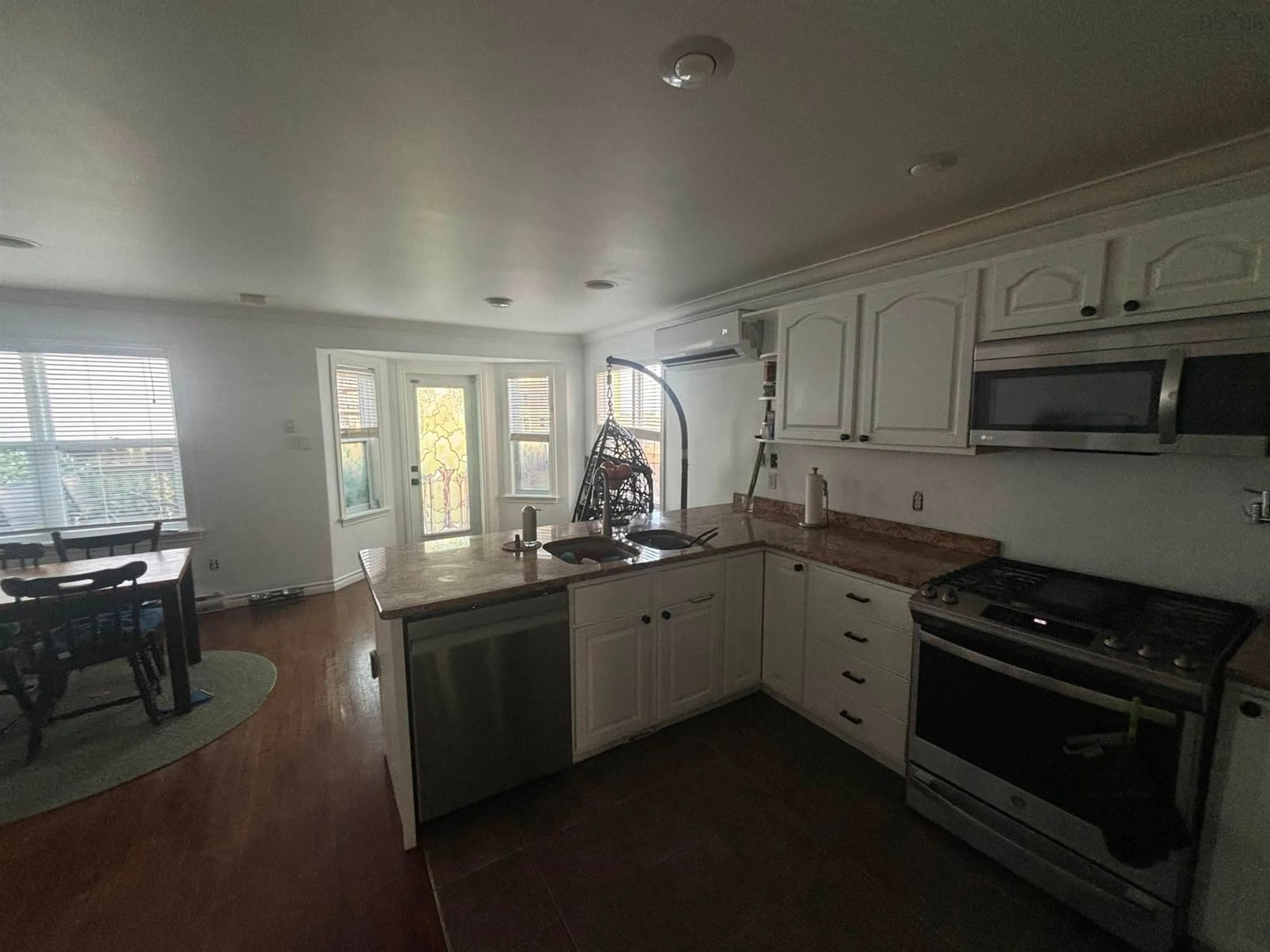 Unknown for 29 Brigadier Crt, Clayton Park Nova Scotia B3M 4Y4