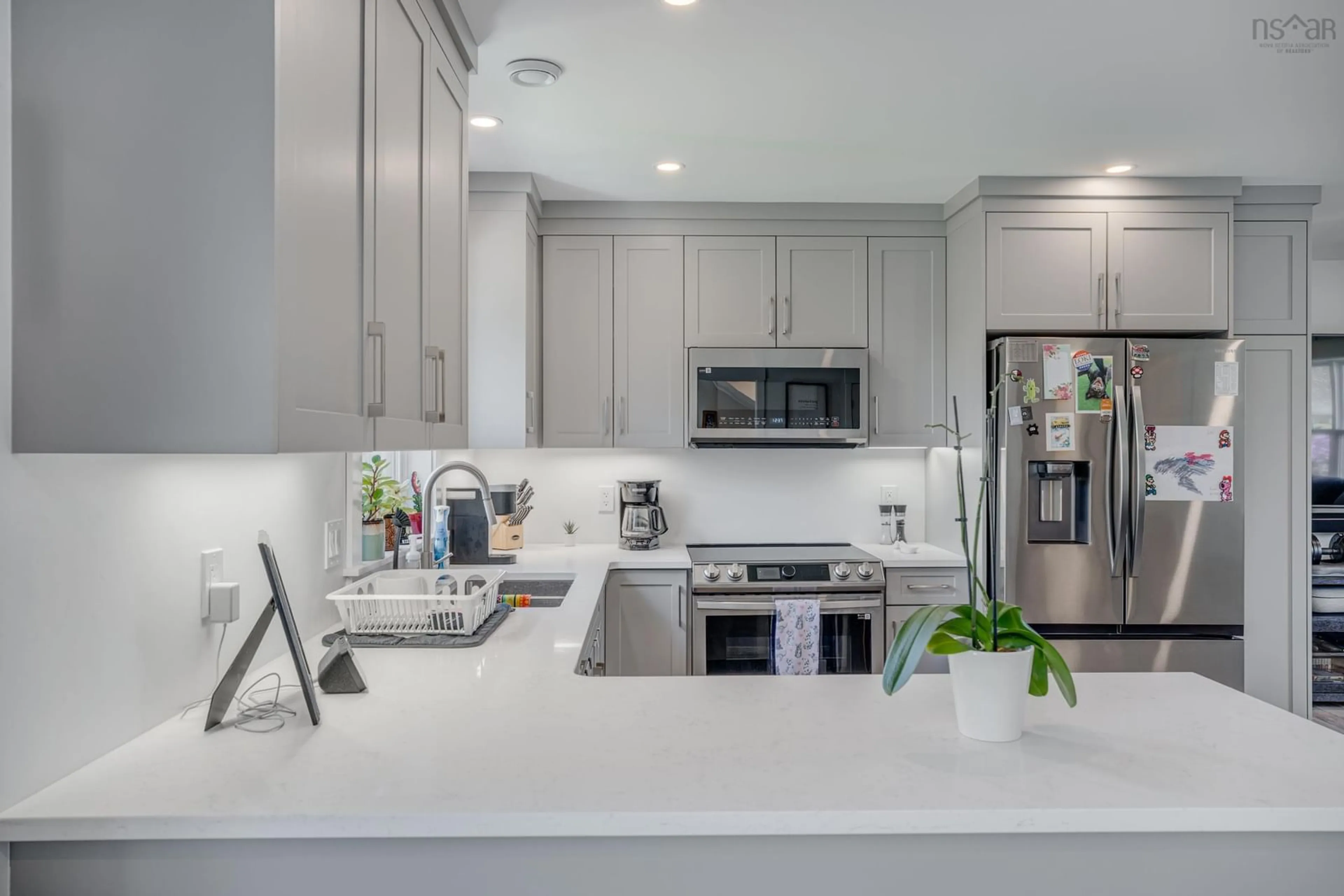 Contemporary kitchen, unknown for 29 Club Rd, Hatchet Lake Nova Scotia B3T 1P8