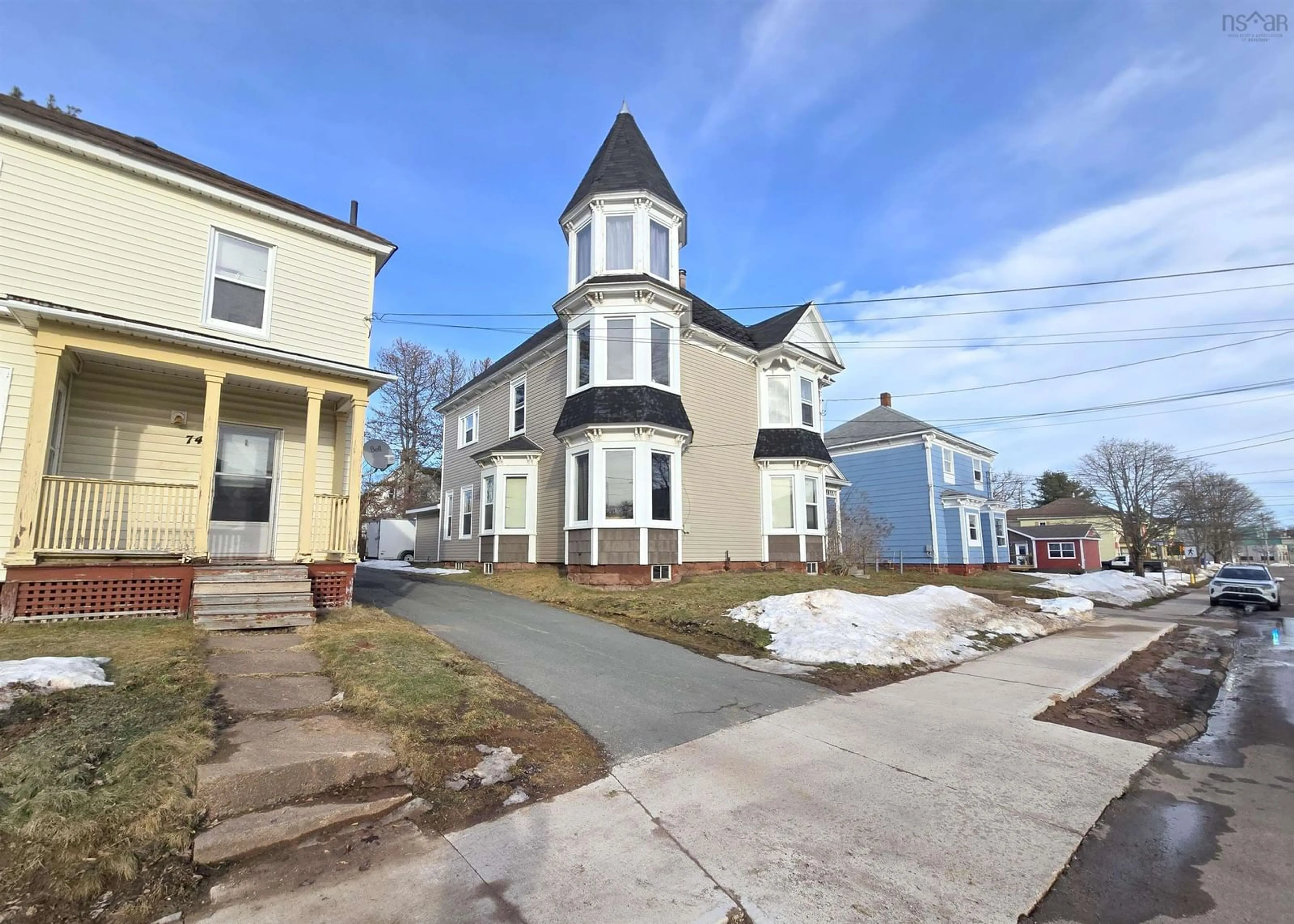 A pic from outside/outdoor area/front of a property/back of a property/a pic from drone, street for 76 Havelock St, Amherst Nova Scotia B4H 3K6