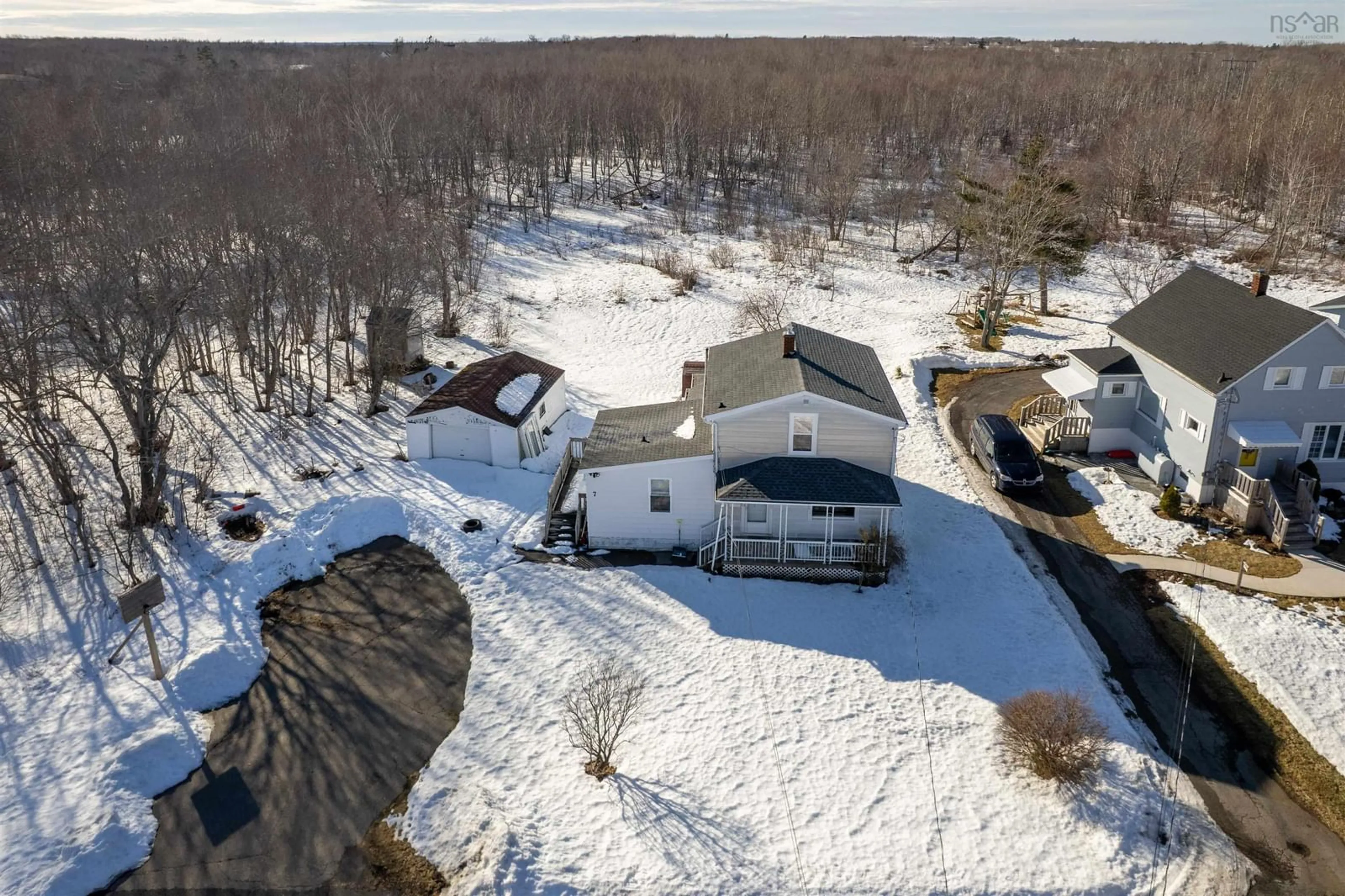 A pic from outside/outdoor area/front of a property/back of a property/a pic from drone, water/lake/river/ocean view for 7 Cochrane St, Glace Bay Nova Scotia B1A 2W5