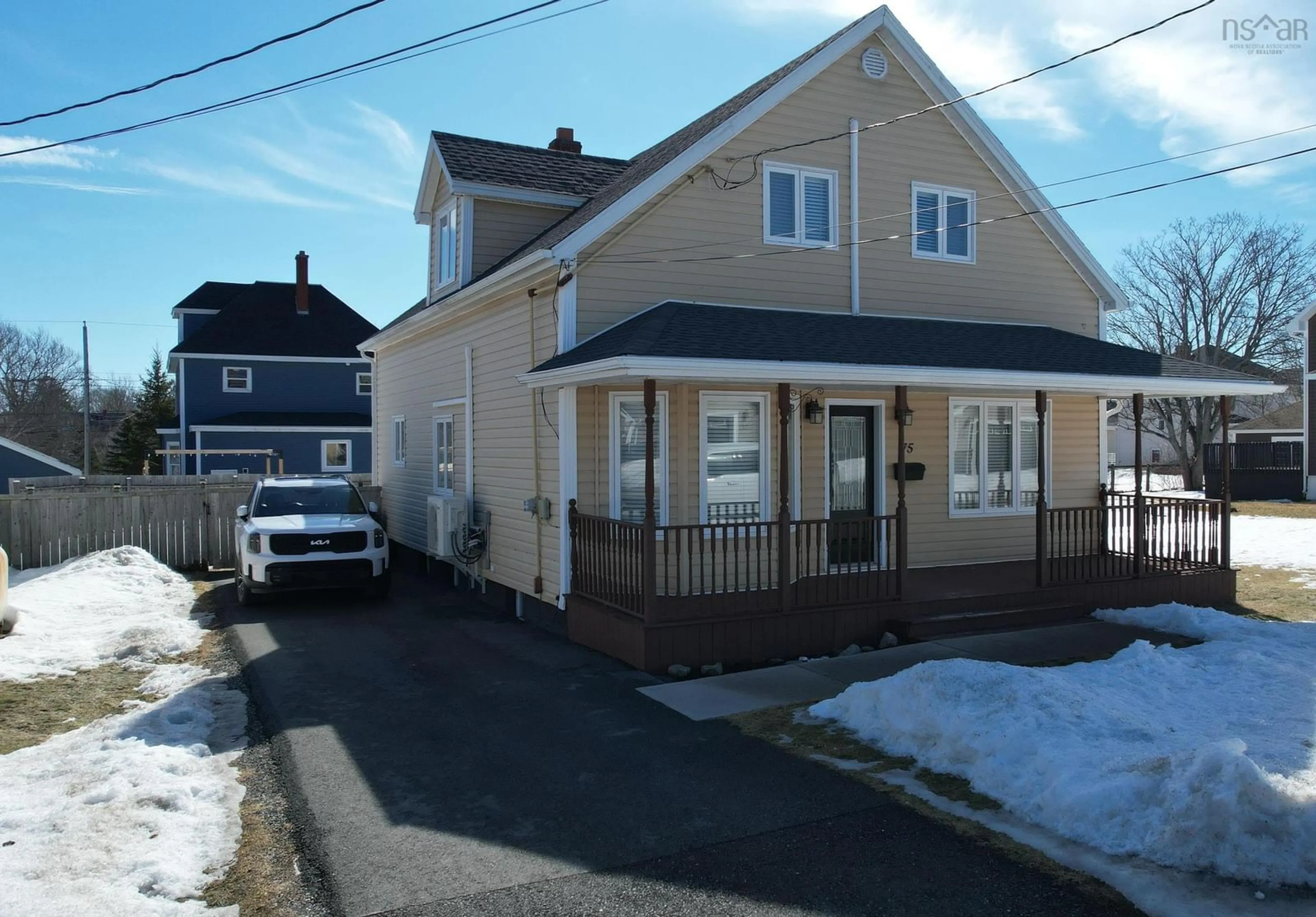 A pic from outside/outdoor area/front of a property/back of a property/a pic from drone, street for 75 Lower Maclean St, Glace Bay Nova Scotia B1A 2K9
