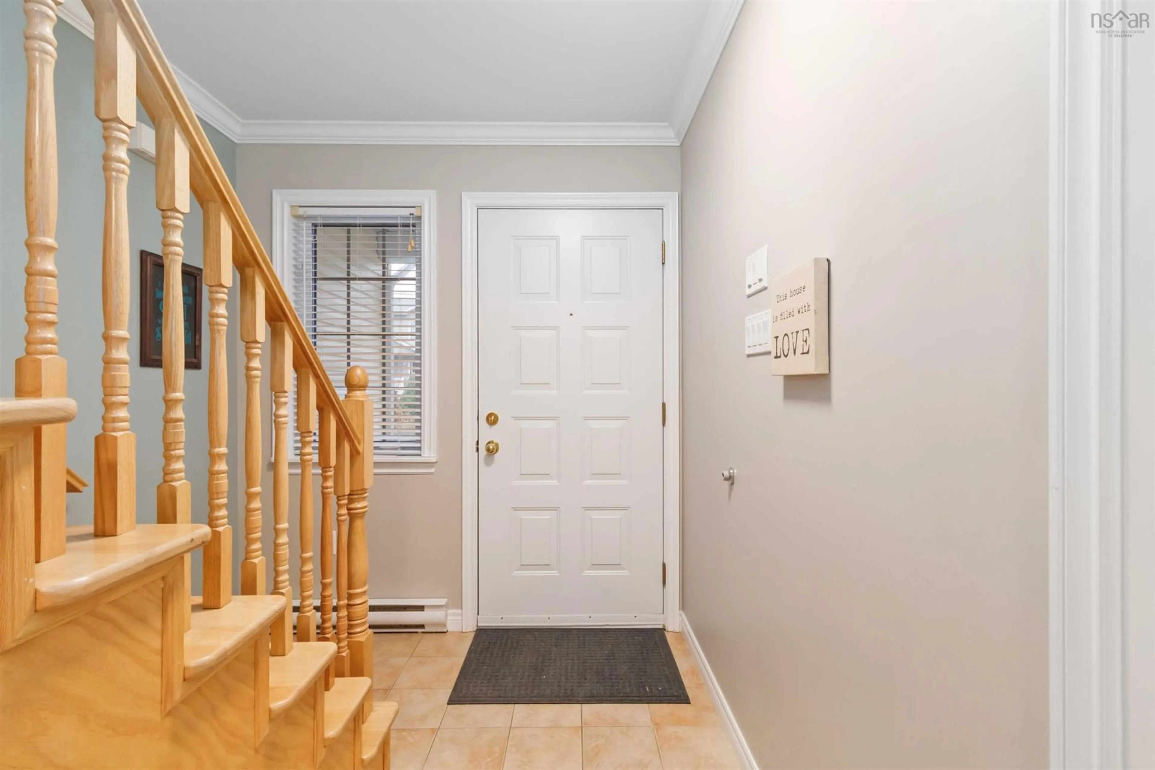 Indoor entryway for 39 Ridgecrest Drive, Bridgewater Nova Scotia B4V 3V8