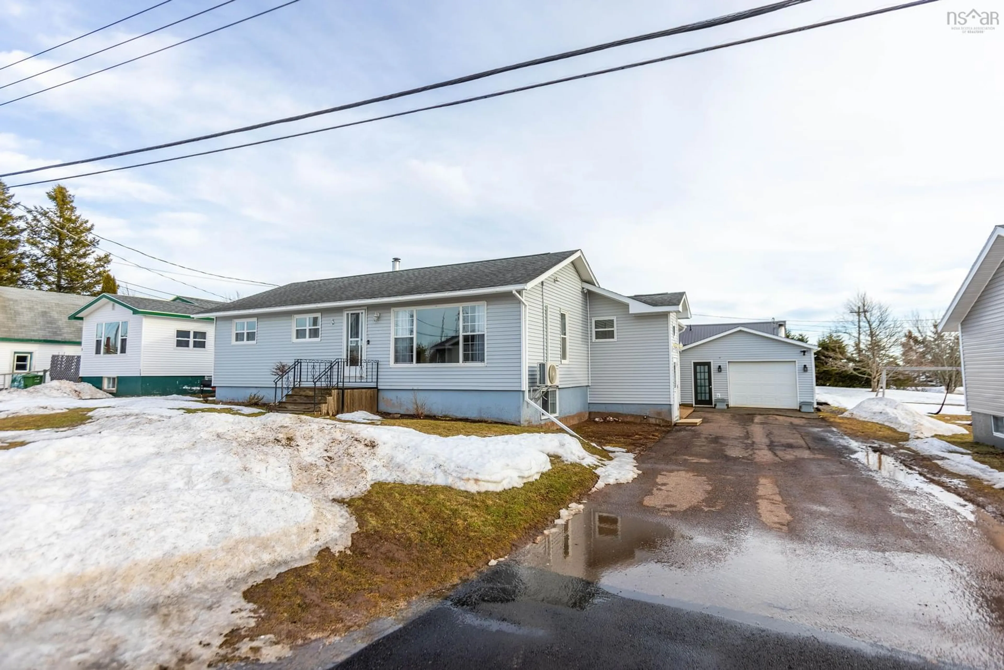 Unknown for 3 Gilroy St, Springhill Nova Scotia B0M 1X0