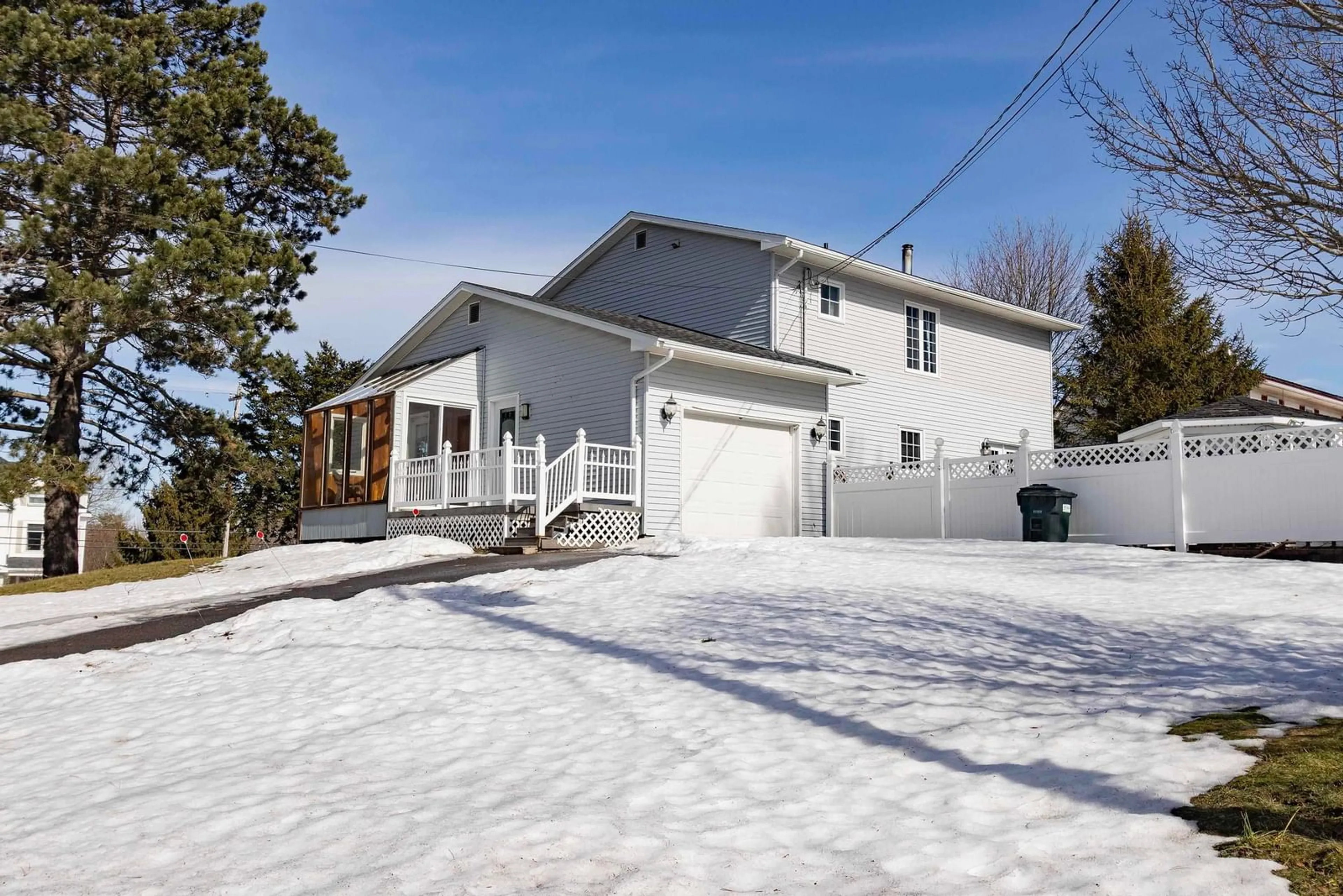 A pic from outside/outdoor area/front of a property/back of a property/a pic from drone, street for 193a Victoria St, Amherst Nova Scotia B4H 1Y8