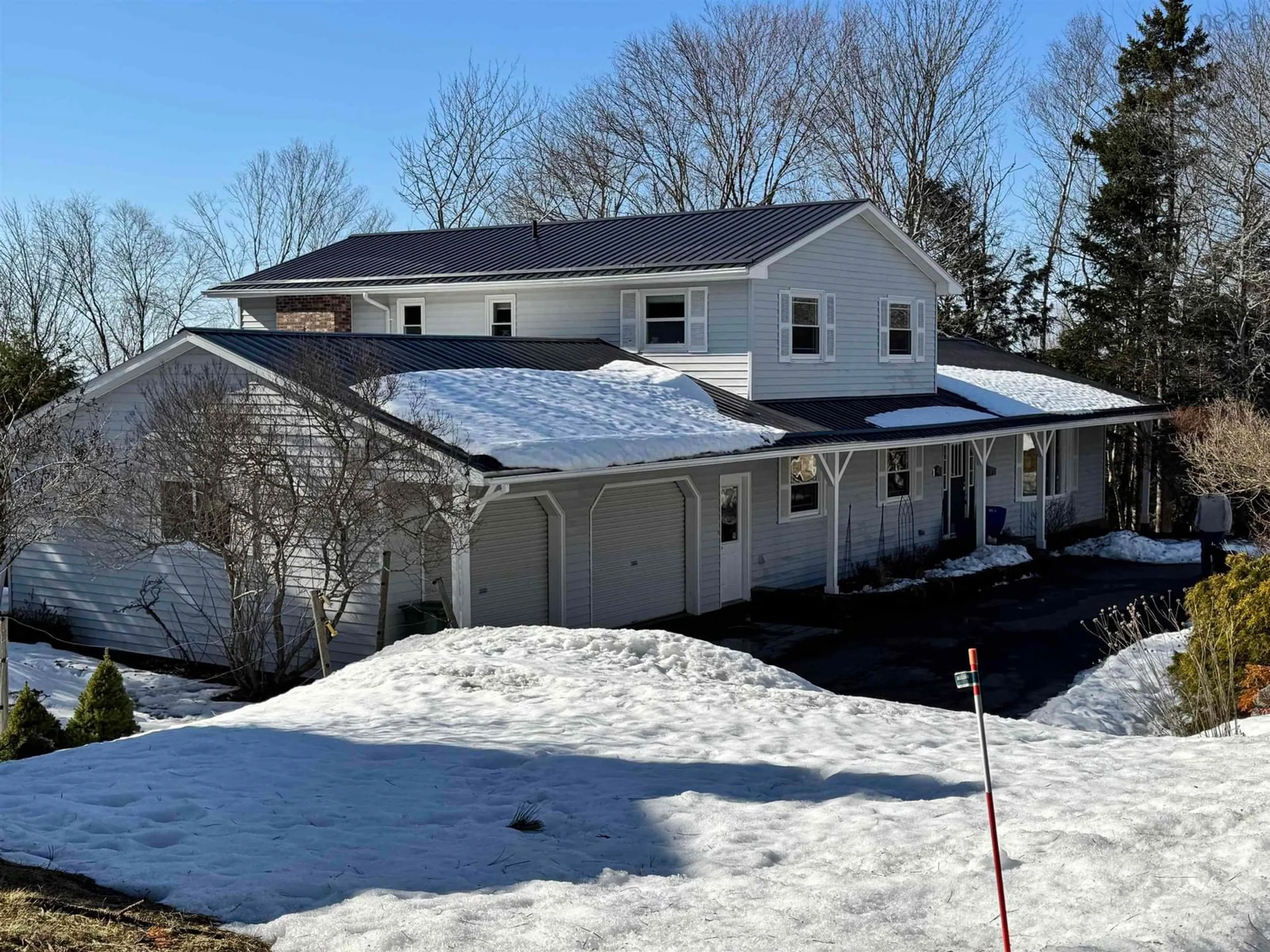 A pic from outside/outdoor area/front of a property/back of a property/a pic from drone, street for 40 Fundy Dr, Truro Nova Scotia B2N 5Z3