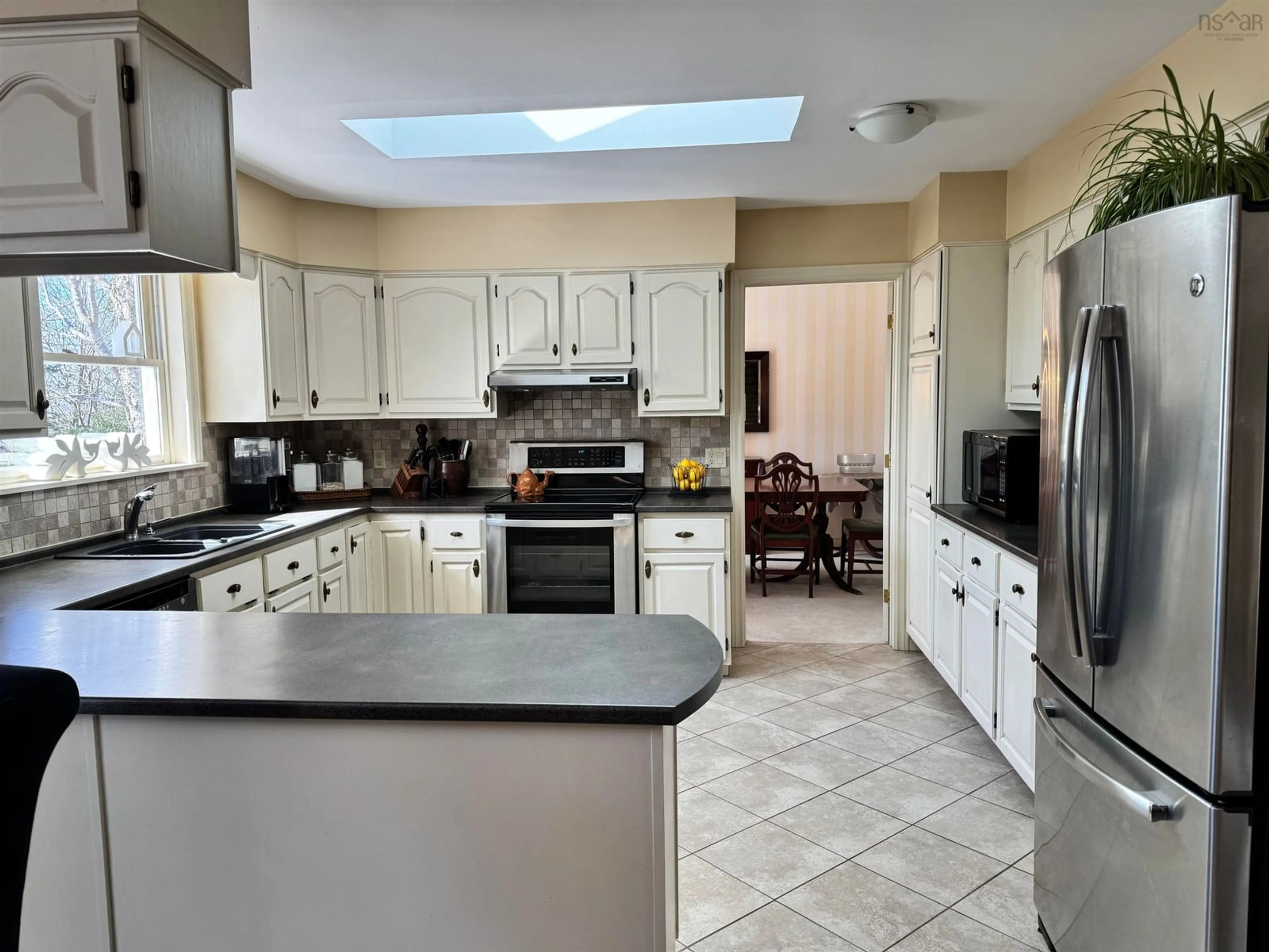 Open concept kitchen, ceramic/tile floor for 40 Fundy Dr, Truro Nova Scotia B2N 5Z3