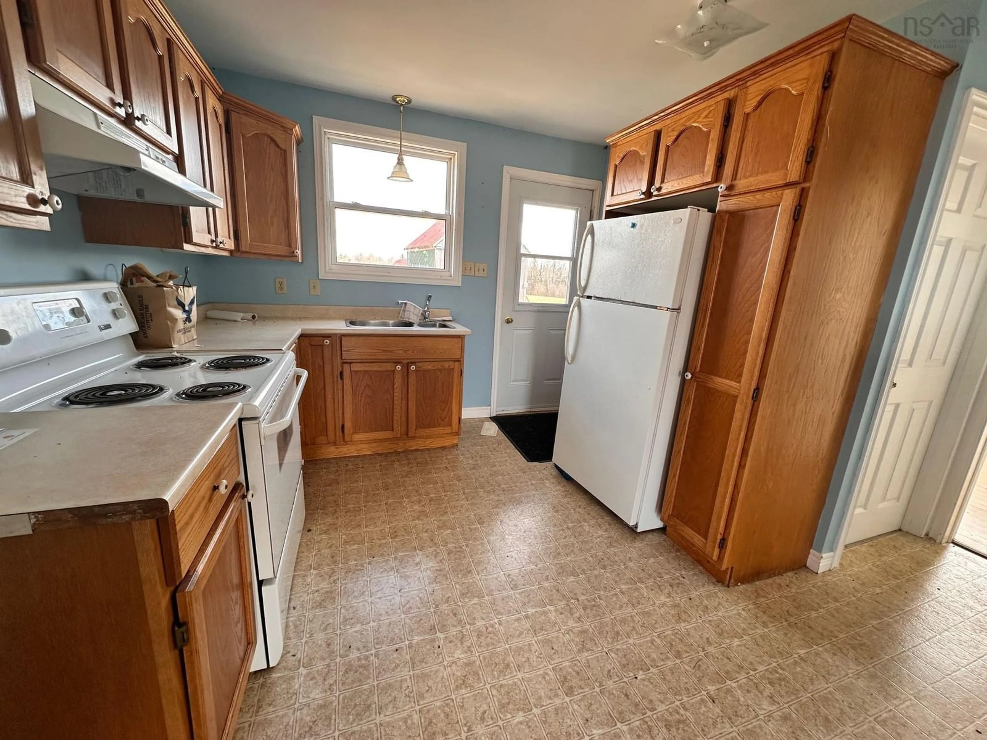 Standard kitchen, ceramic/tile floor for 12625 Highway 215, Admiral Rock Nova Scotia B0N 2H0