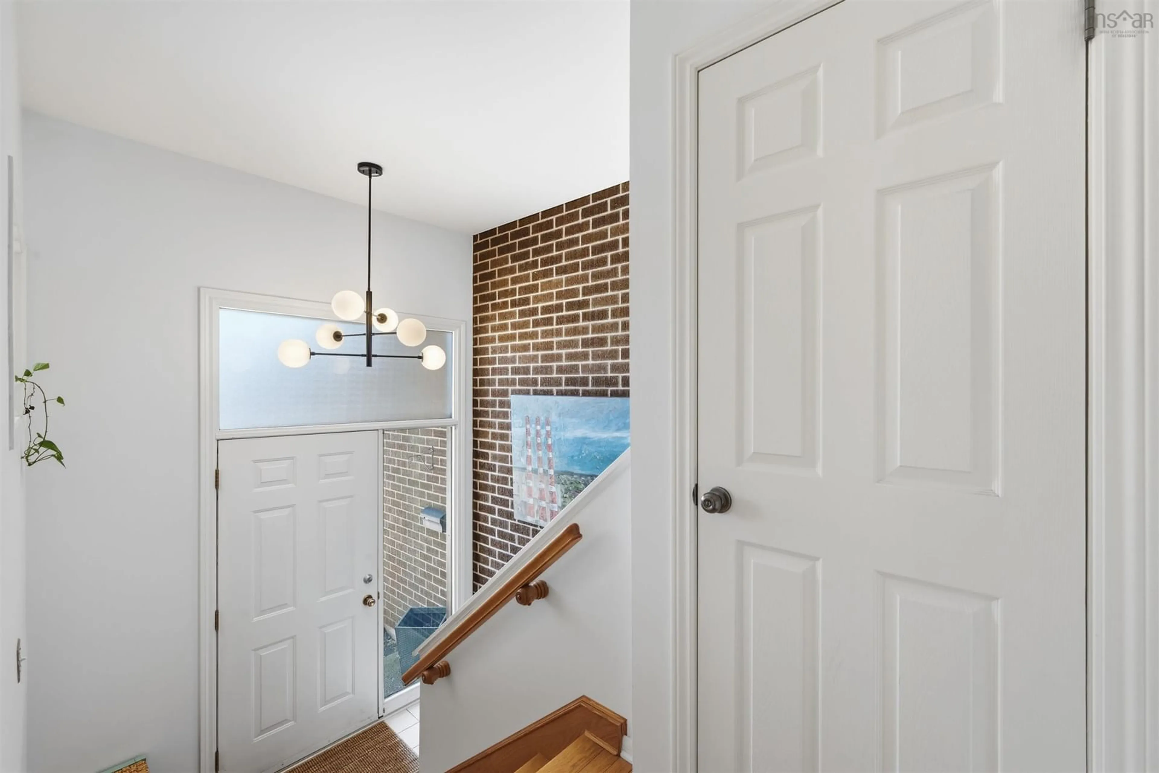 Indoor entryway for 12 Hanover Crt, Halifax Nova Scotia B3M 3K6