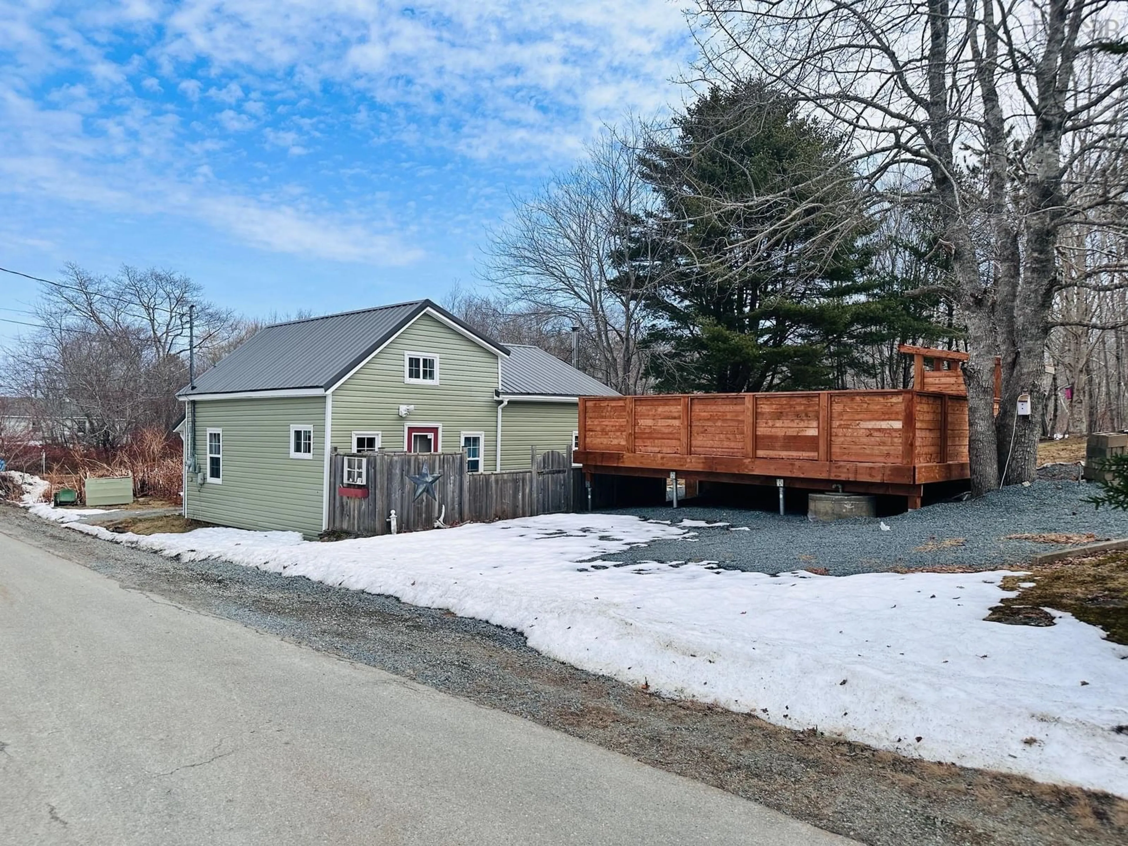 A pic from outside/outdoor area/front of a property/back of a property/a pic from drone, street for 65 Town Lake Rd, Liverpool Nova Scotia B0T 1K0
