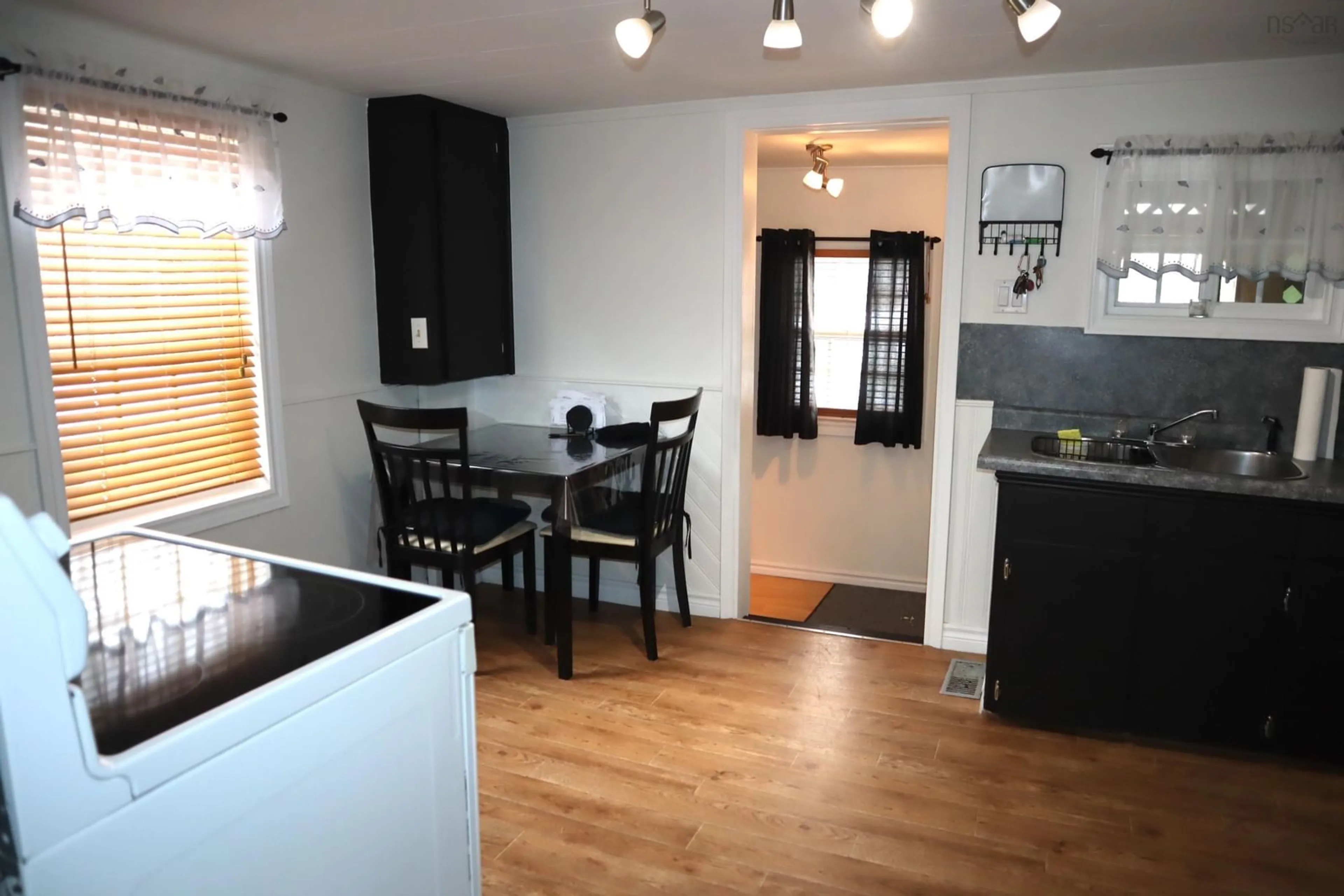 Unknown for 65 Town Lake Rd, Liverpool Nova Scotia B0T 1K0