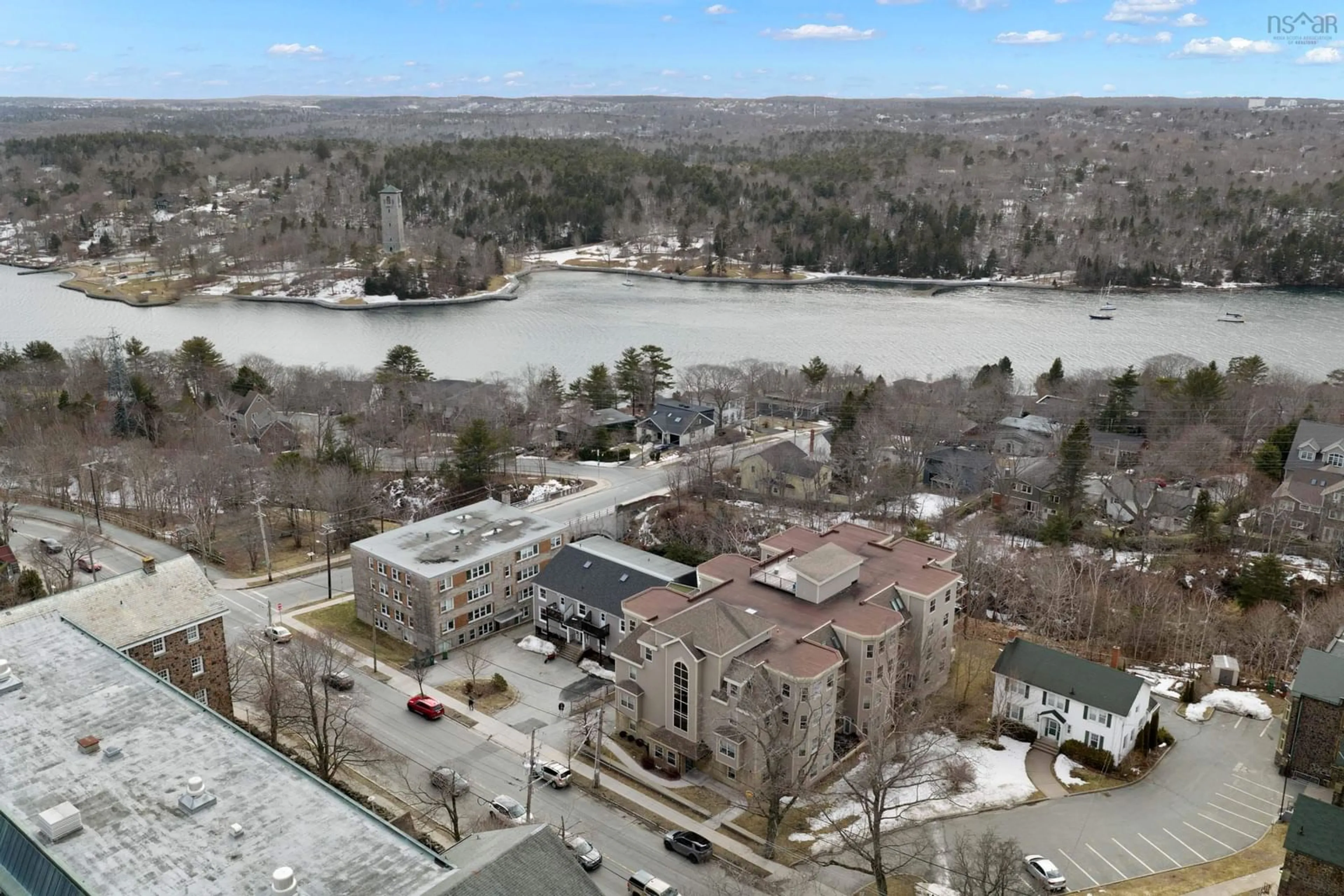 A pic from outside/outdoor area/front of a property/back of a property/a pic from drone, water/lake/river/ocean view for 1270 Oxford St #303, Halifax Nova Scotia B3H 3Y8