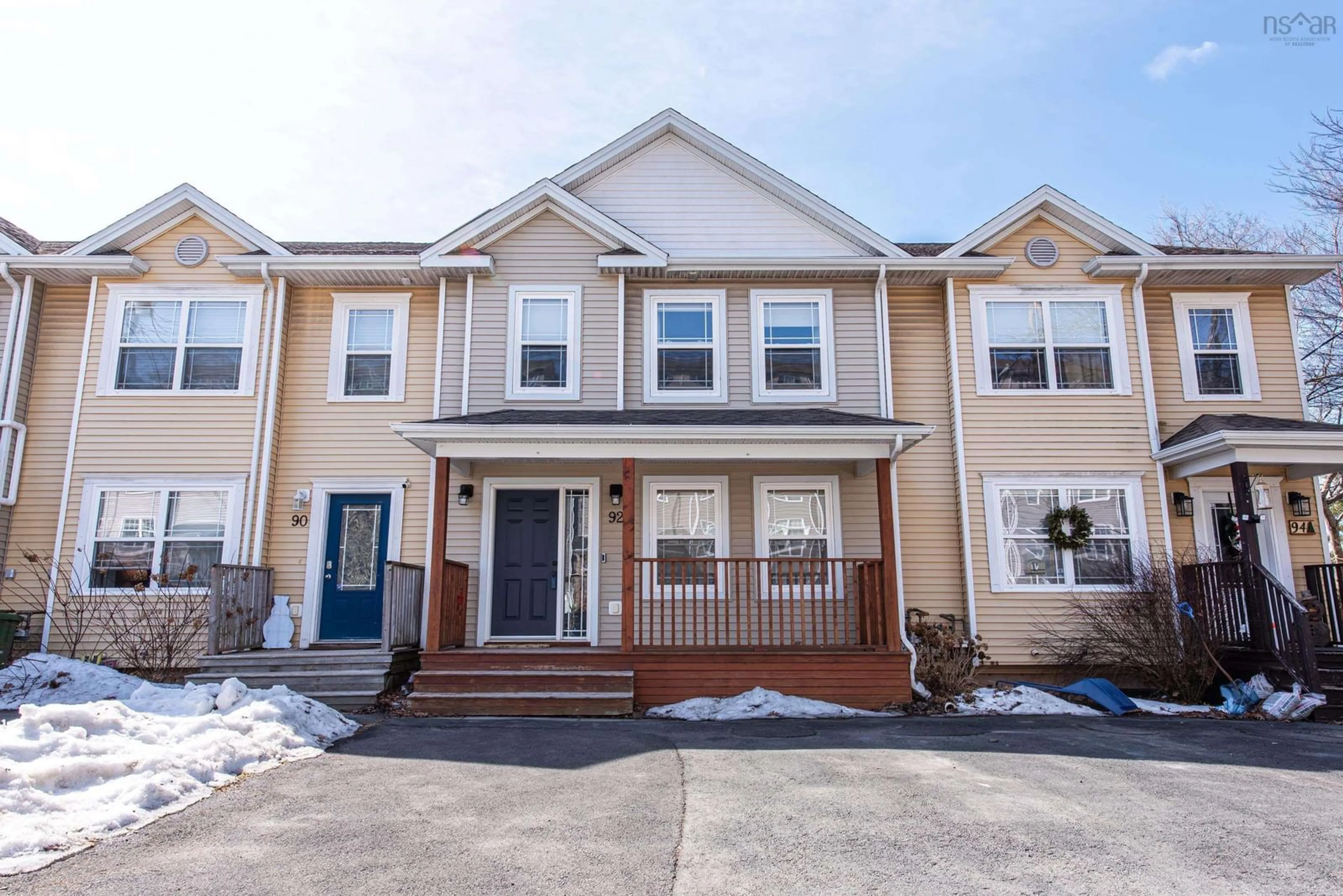Home with vinyl exterior material, street for 92 Nadia Dr, Dartmouth Nova Scotia B3A 0A6