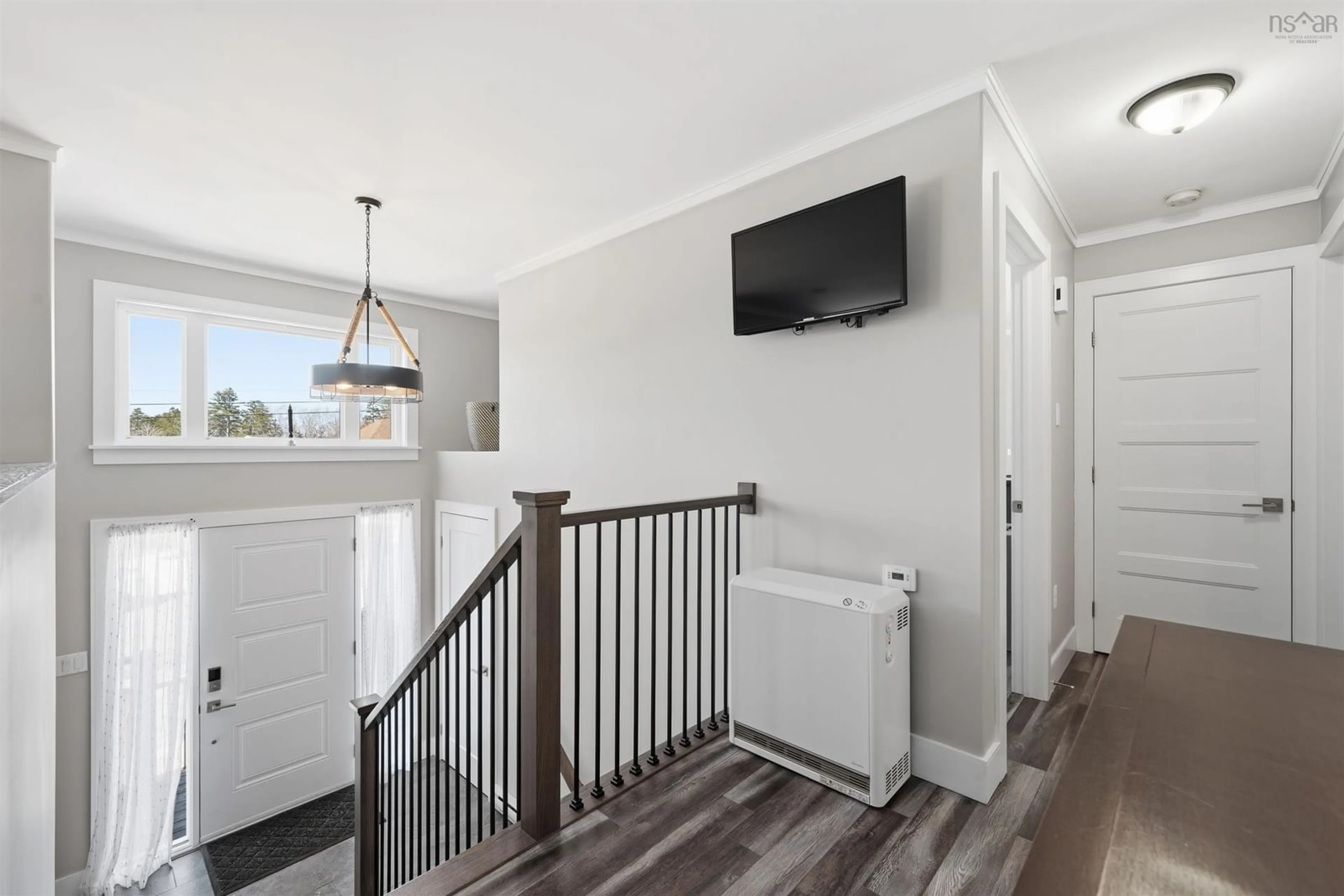 Indoor entryway for 26 Gardeners Walk, Beaver Bank Nova Scotia B4G 1A5