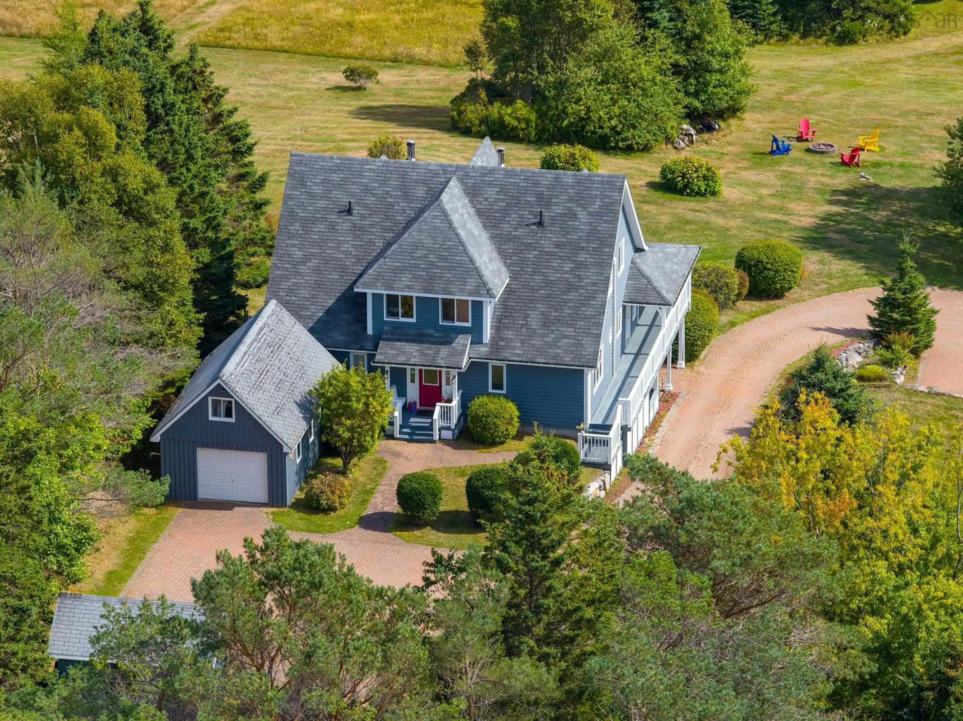 A pic from outside/outdoor area/front of a property/back of a property/a pic from drone, unknown for 19 Graves Island Rd, East Chester Nova Scotia B0J 1J0