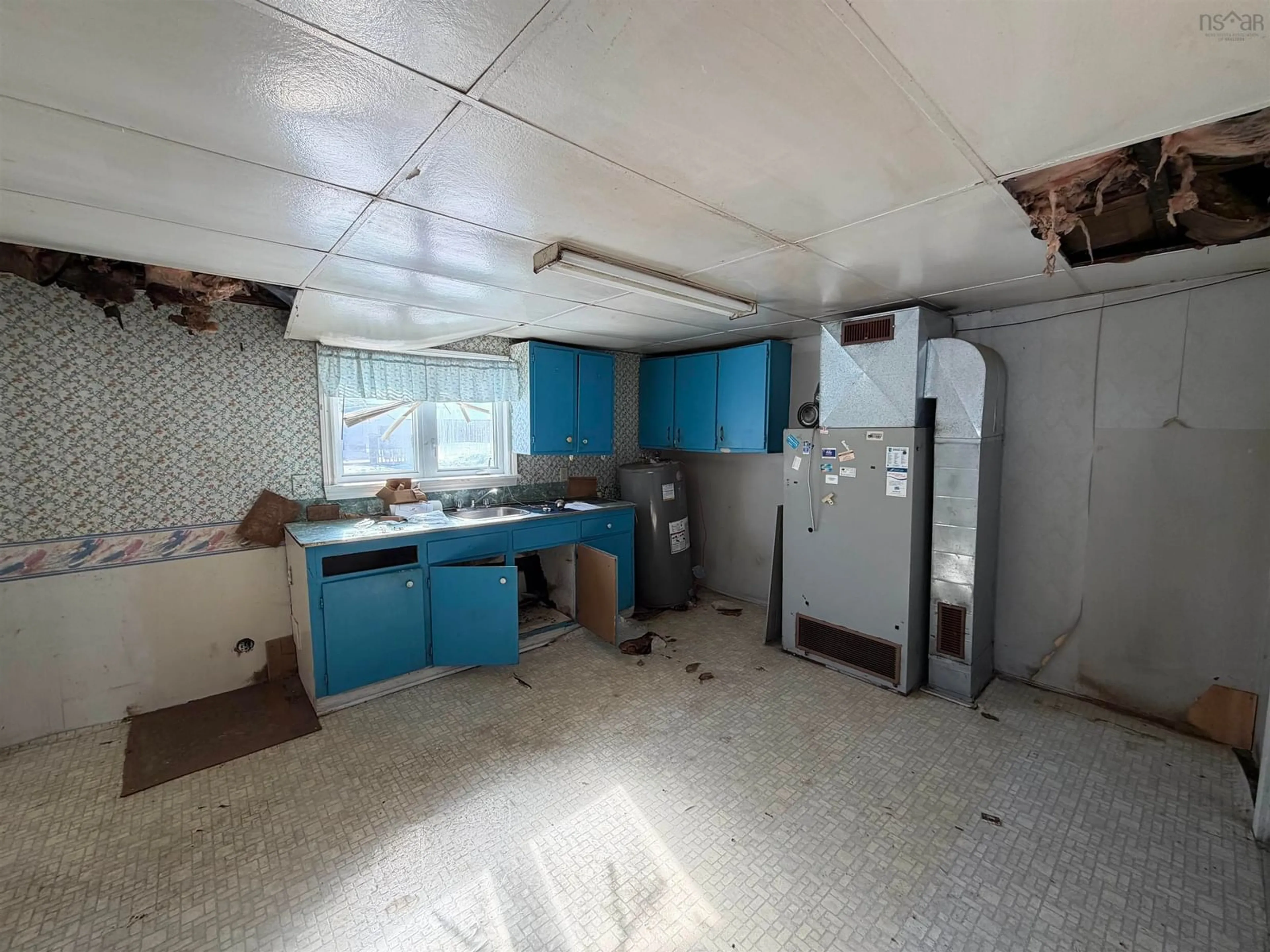 Standard kitchen, unknown for 119 South St, Donkin Nova Scotia B1A 6T6