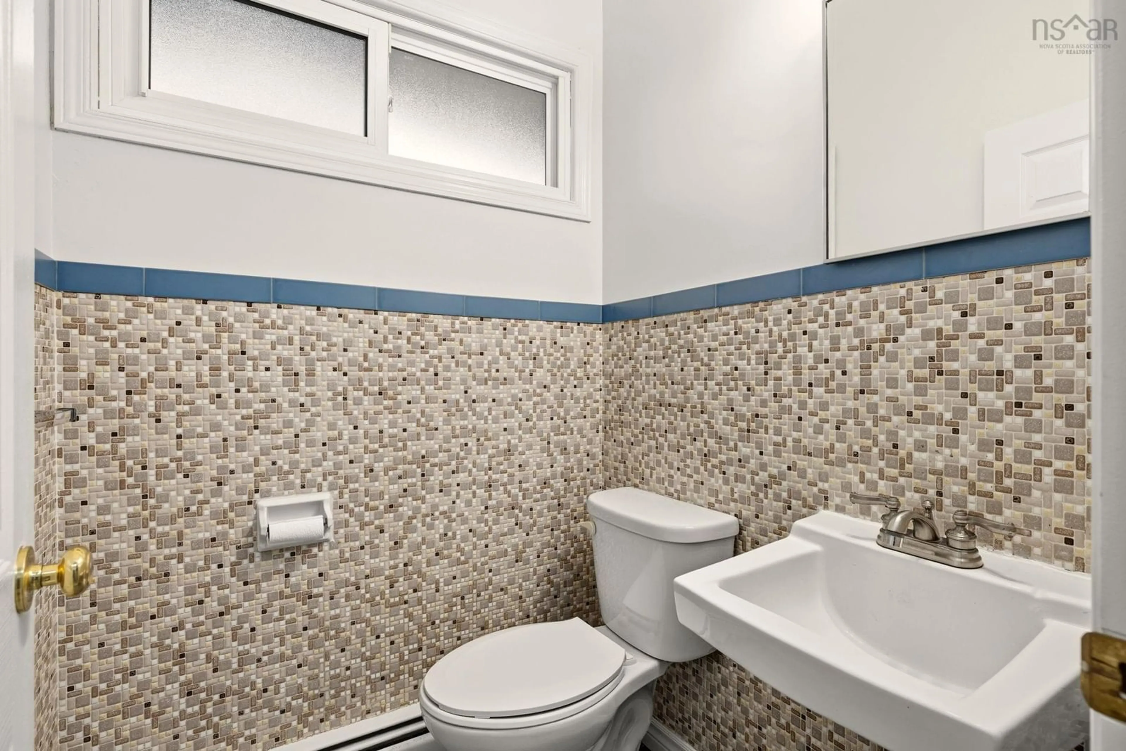 Standard bathroom, ceramic/tile floor for 415 Spring Ave, Dartmouth Nova Scotia B2W 1X9