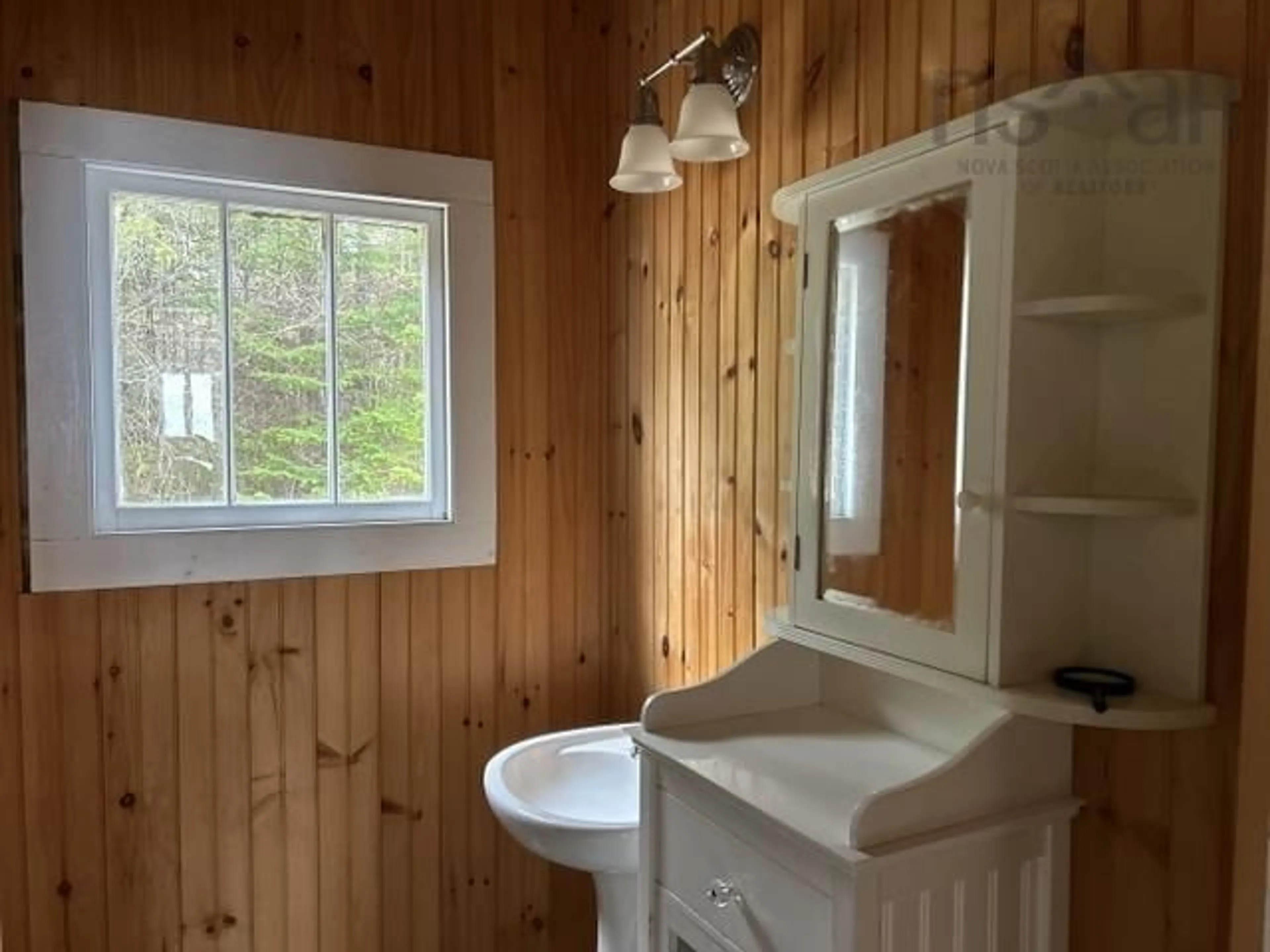 A pic of a room for 24 Bayview Avenue, Villagedale Nova Scotia B0W 1E0