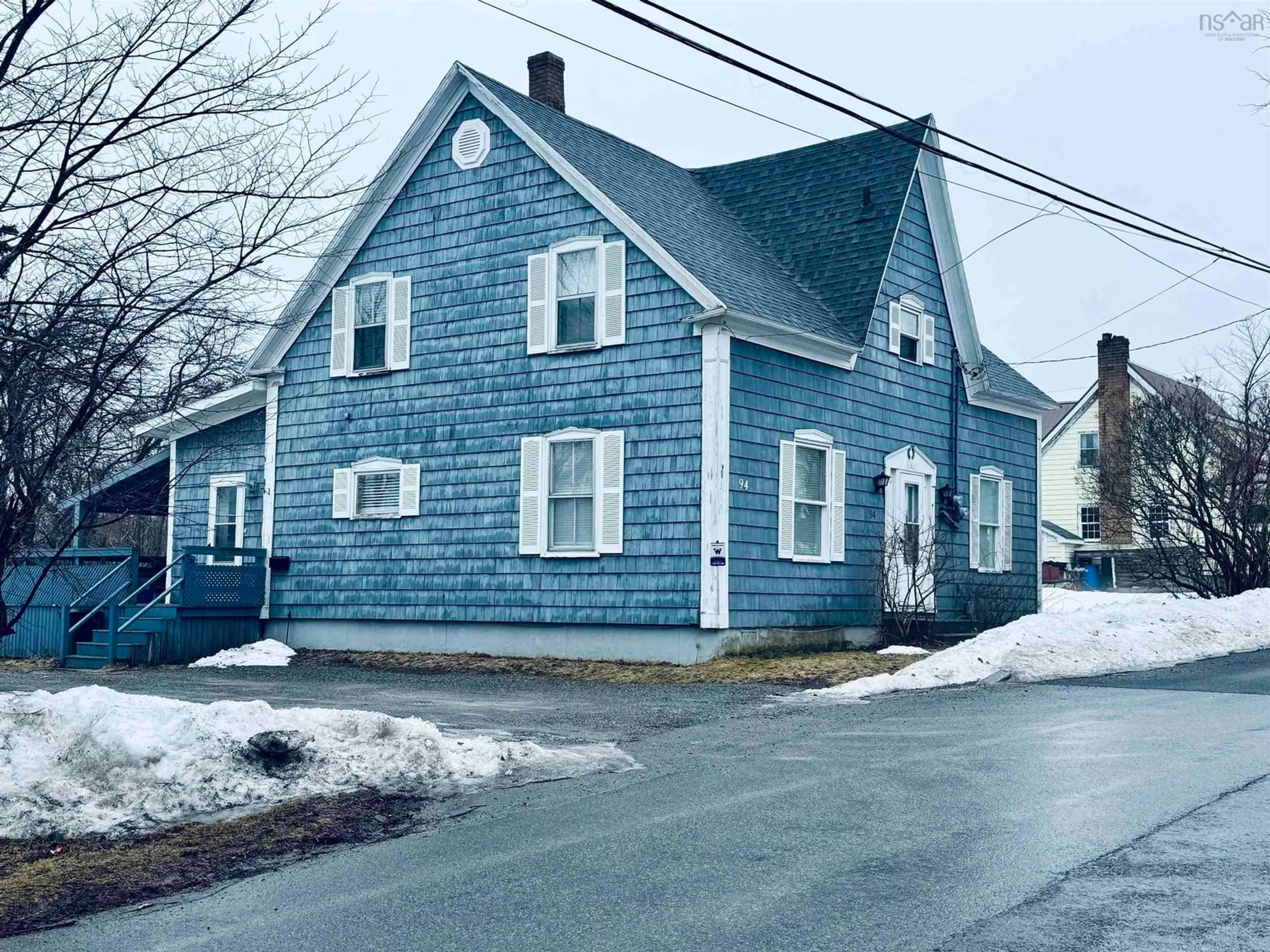 Unknown for 94 Church St, Sydney Mines Nova Scotia B1V 2S1