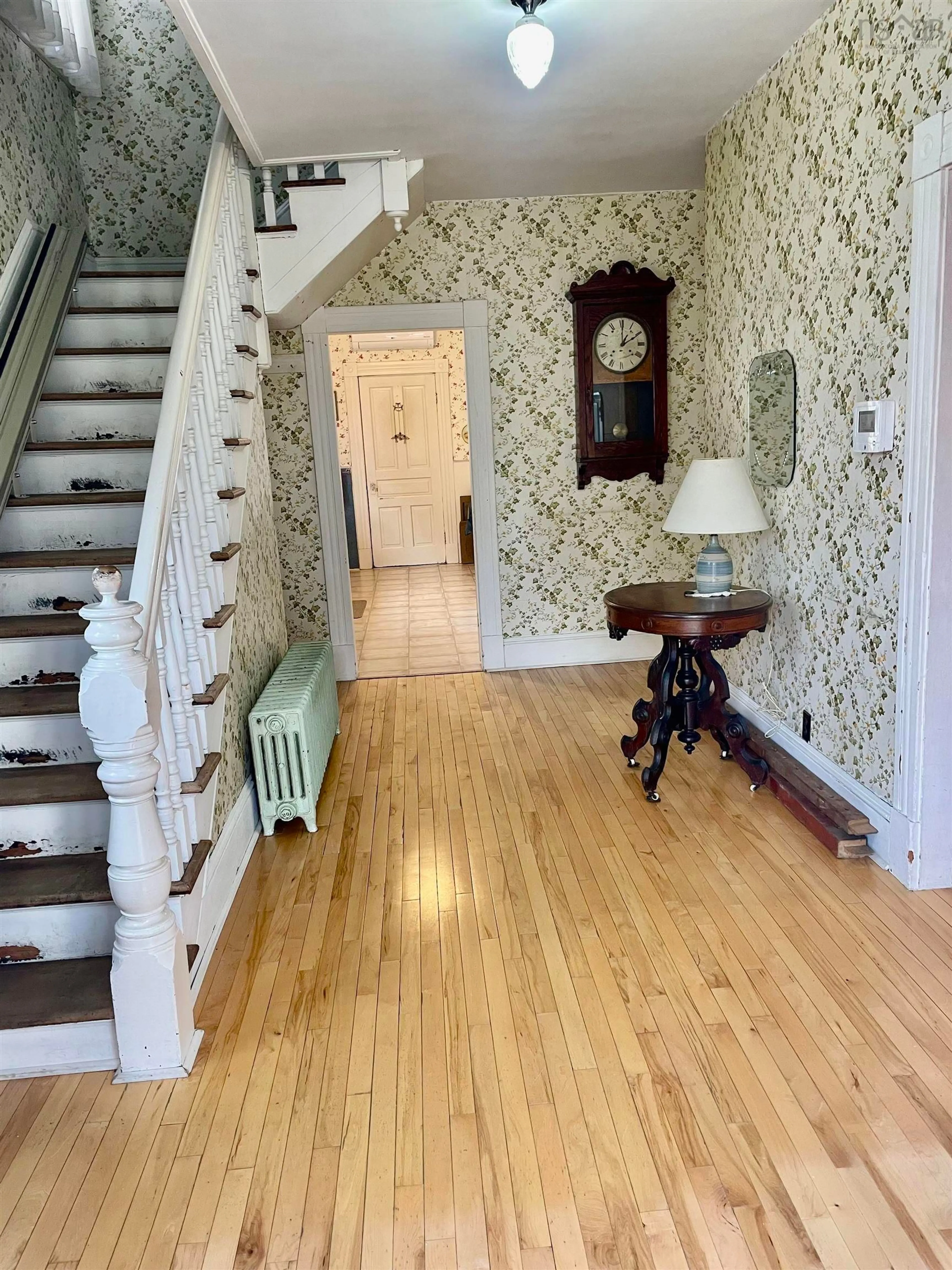 Indoor foyer for 349 Townsend St, Sydney Nova Scotia B1P 5G1