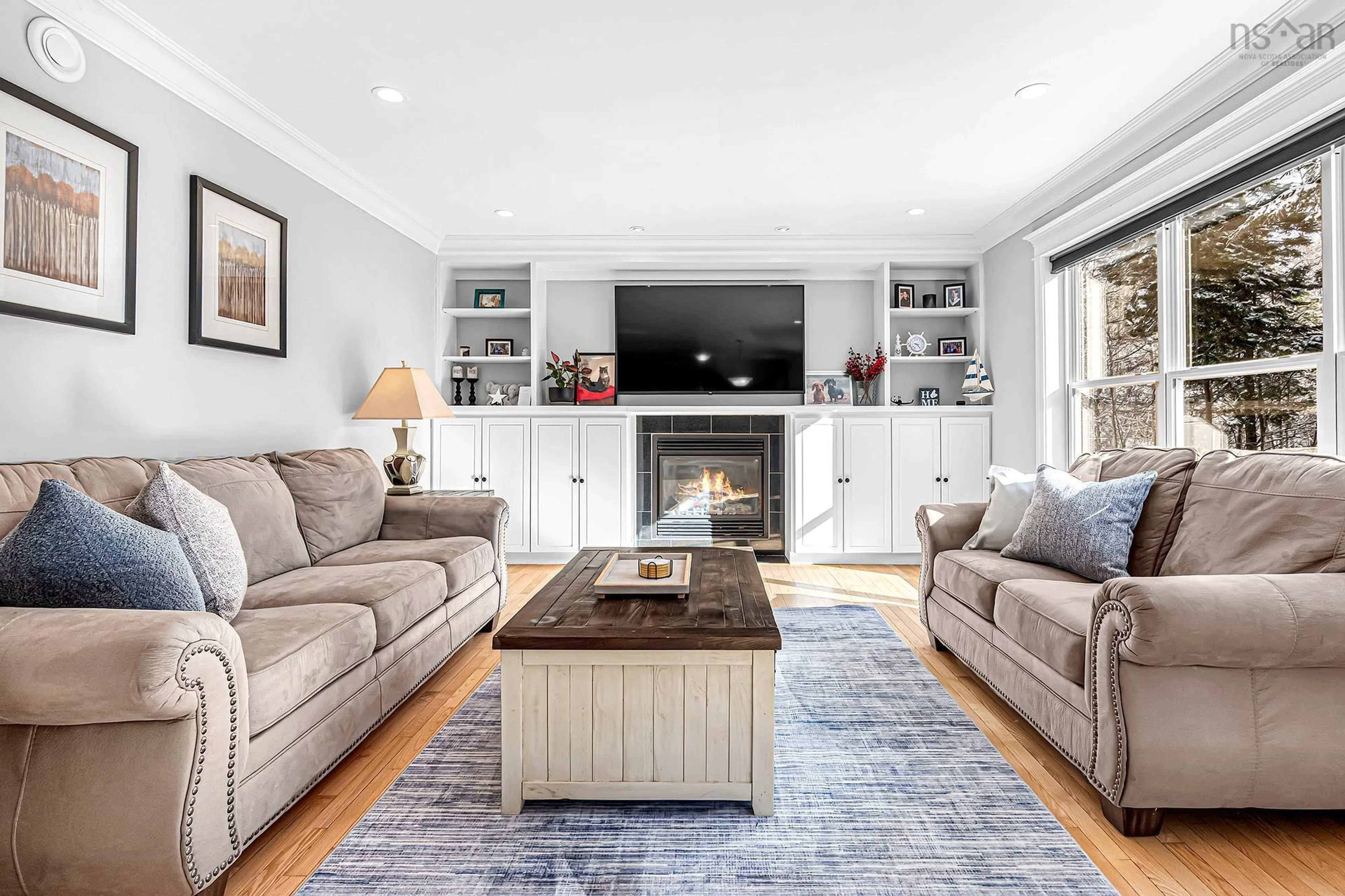 Living room with furniture, unknown for 361 Portland Hills Dr, Dartmouth Nova Scotia B2W 6R4