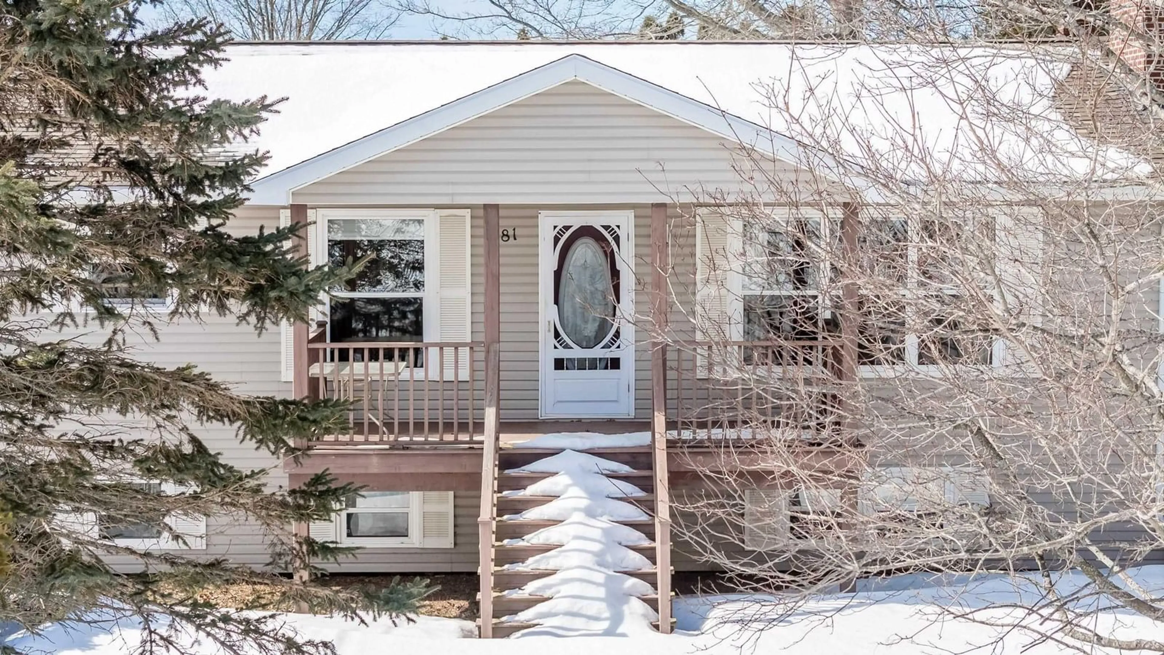 Unknown for 581 Highway 360, Somerset Nova Scotia B0P 1E0