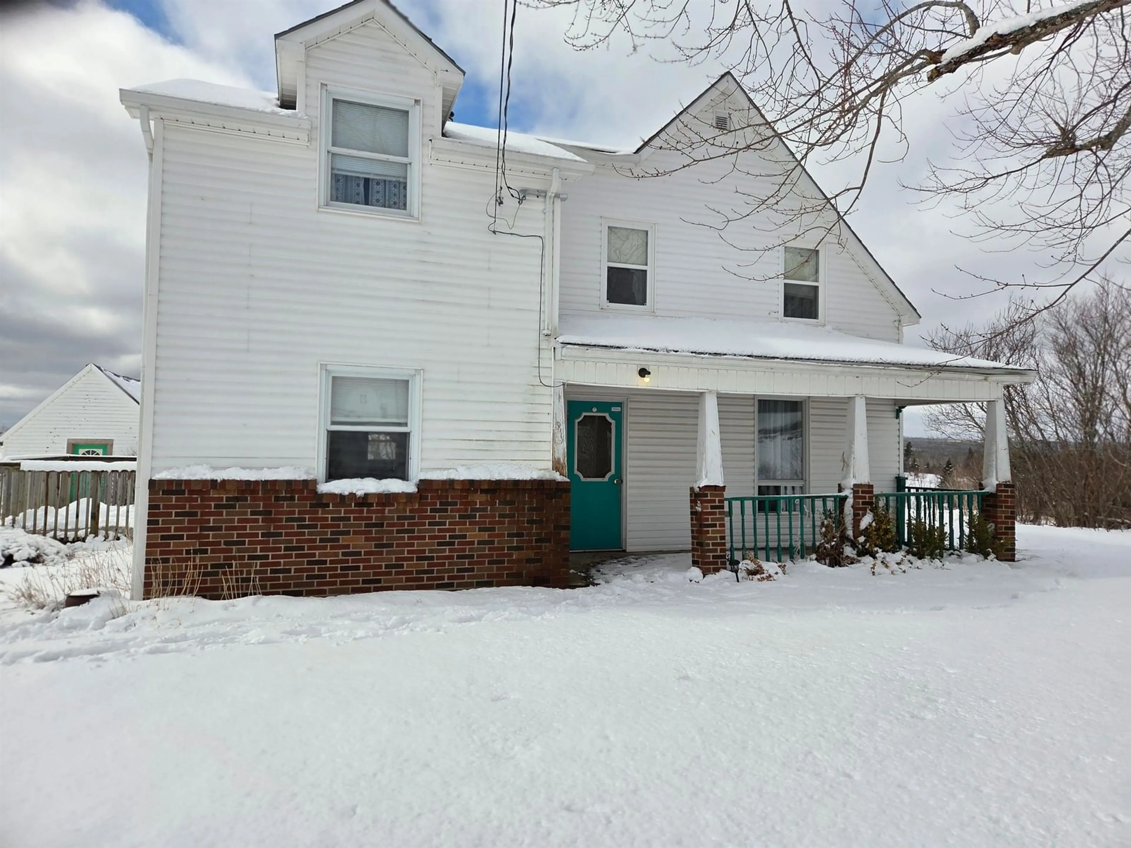 A pic from outside/outdoor area/front of a property/back of a property/a pic from drone, street for 4105 Highway 316 Hwy, St Andrew's Nova Scotia B2G 2L4