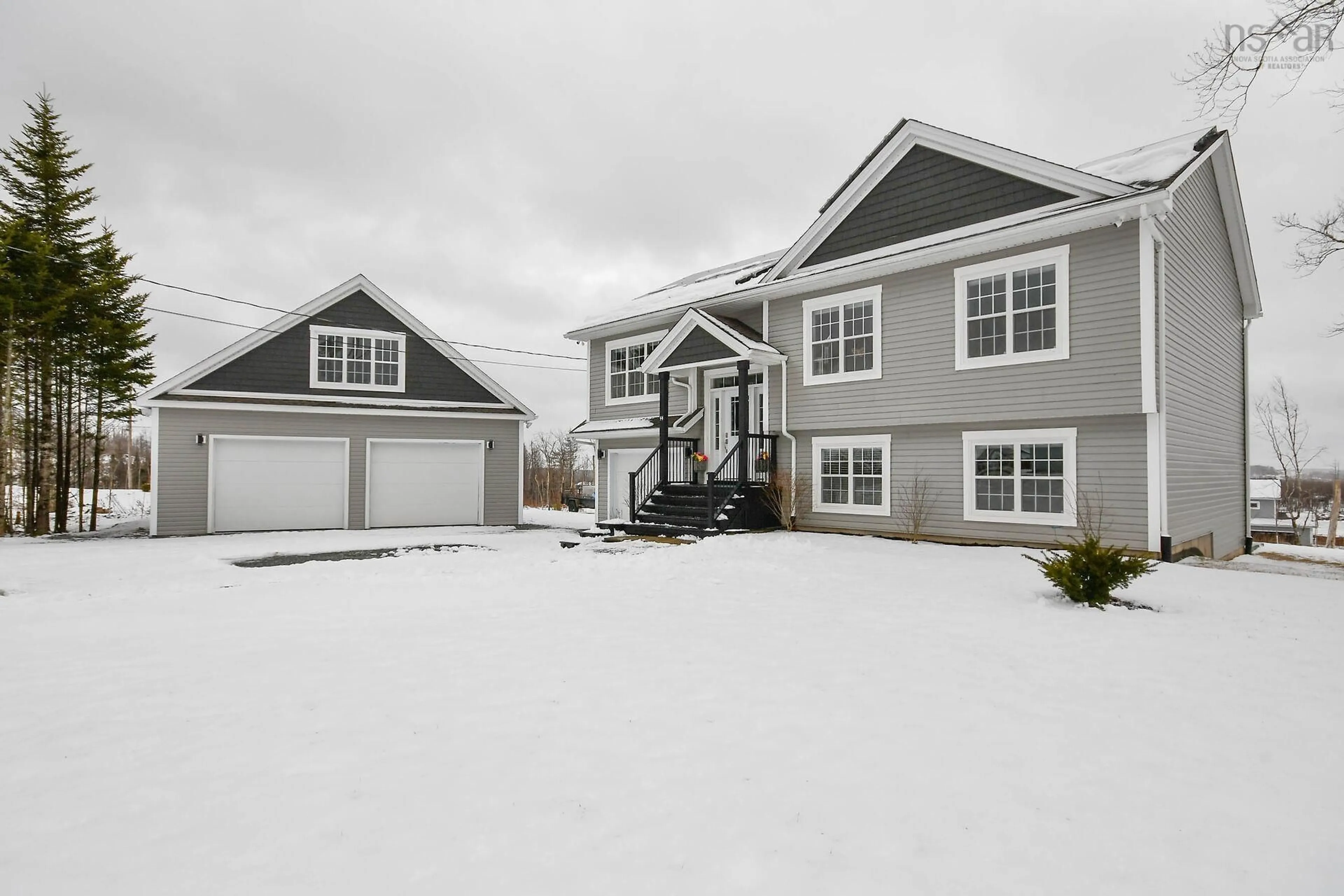 Home with vinyl exterior material, street for 44 Yew St, Hammonds Plains Nova Scotia B4B 0M8