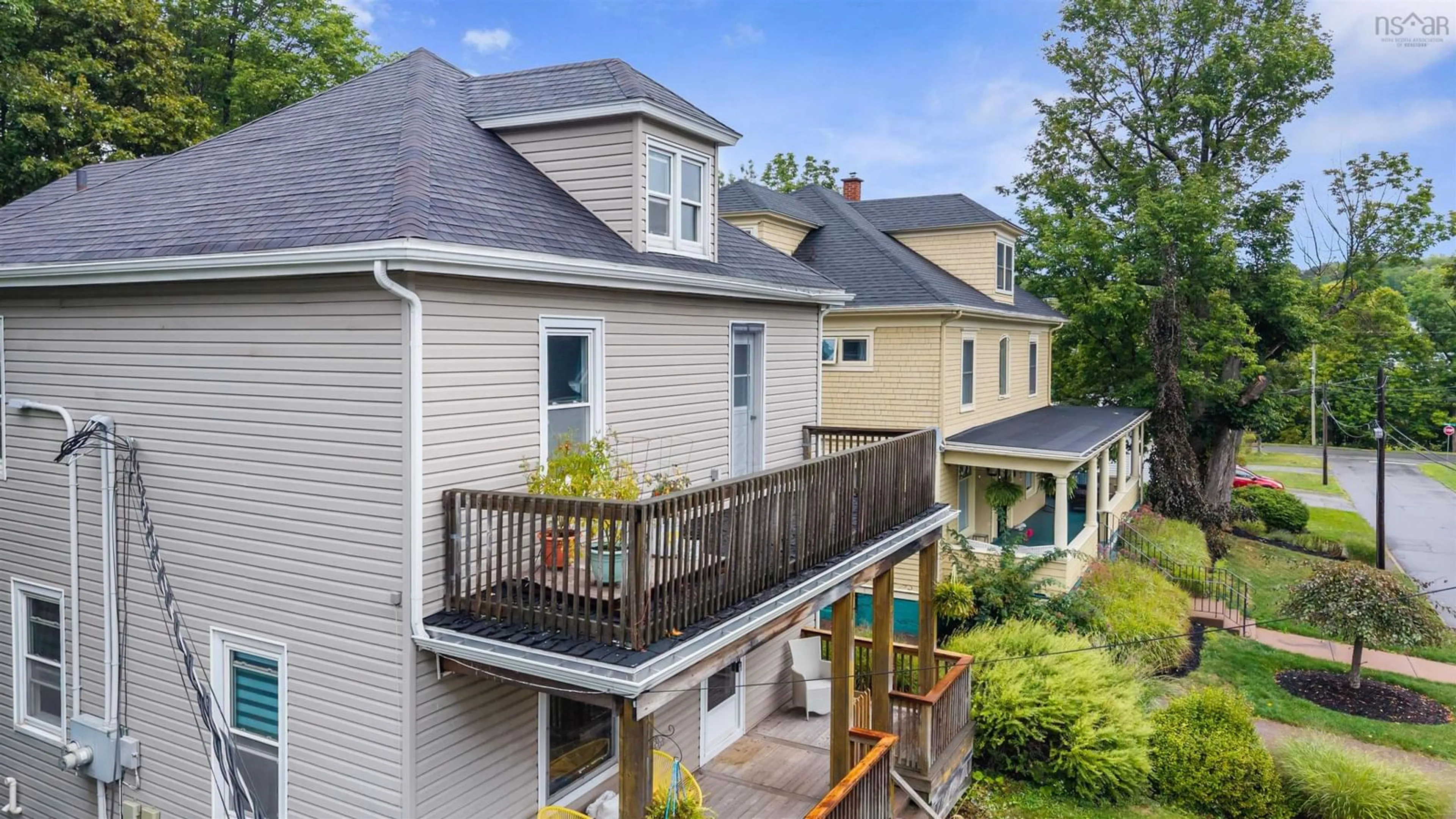 A pic from outside/outdoor area/front of a property/back of a property/a pic from drone, unknown for 45 Bell St, New Glasgow Nova Scotia B2H 2A8