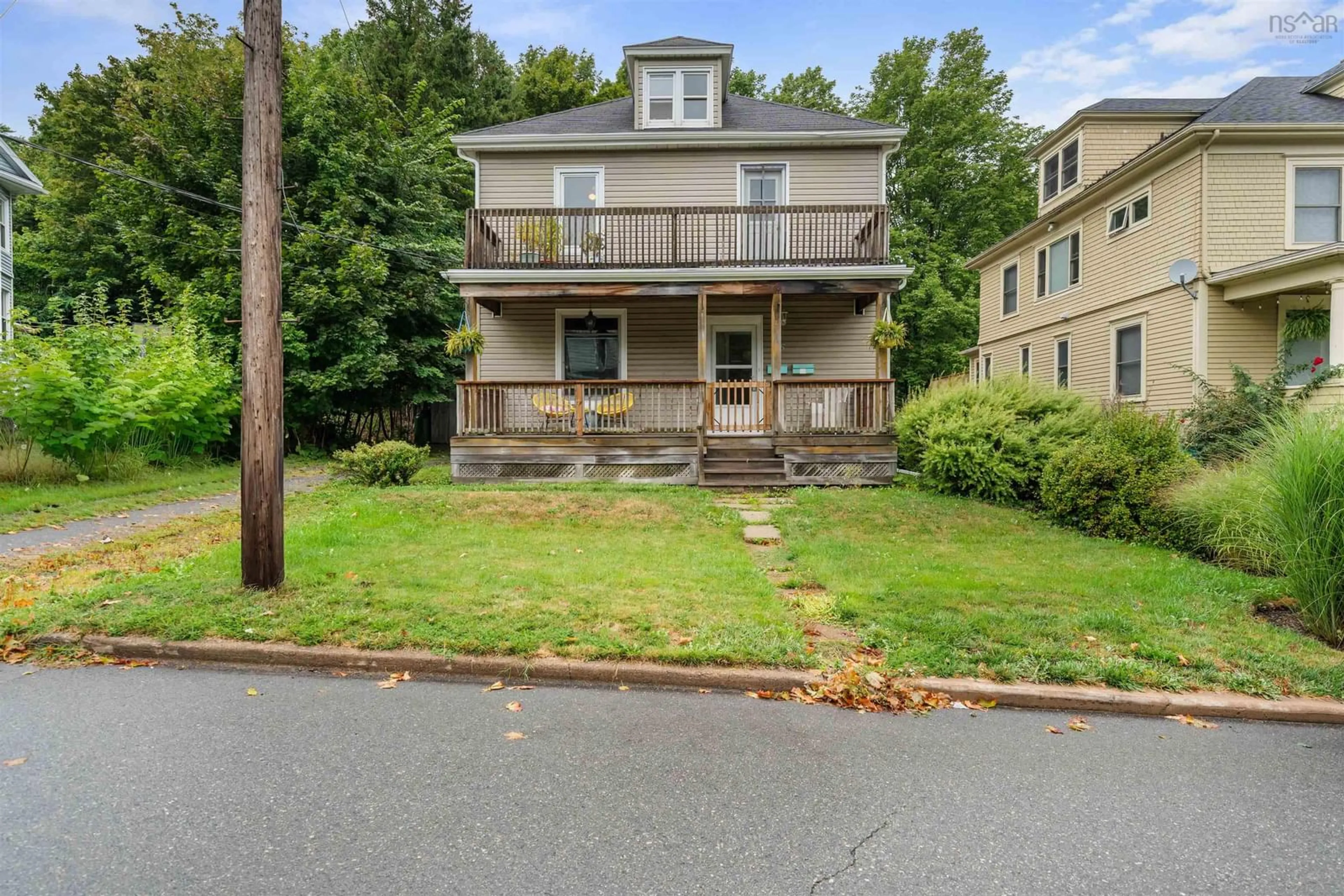 Patio, street for 45 Bell St, New Glasgow Nova Scotia B2H 2A8