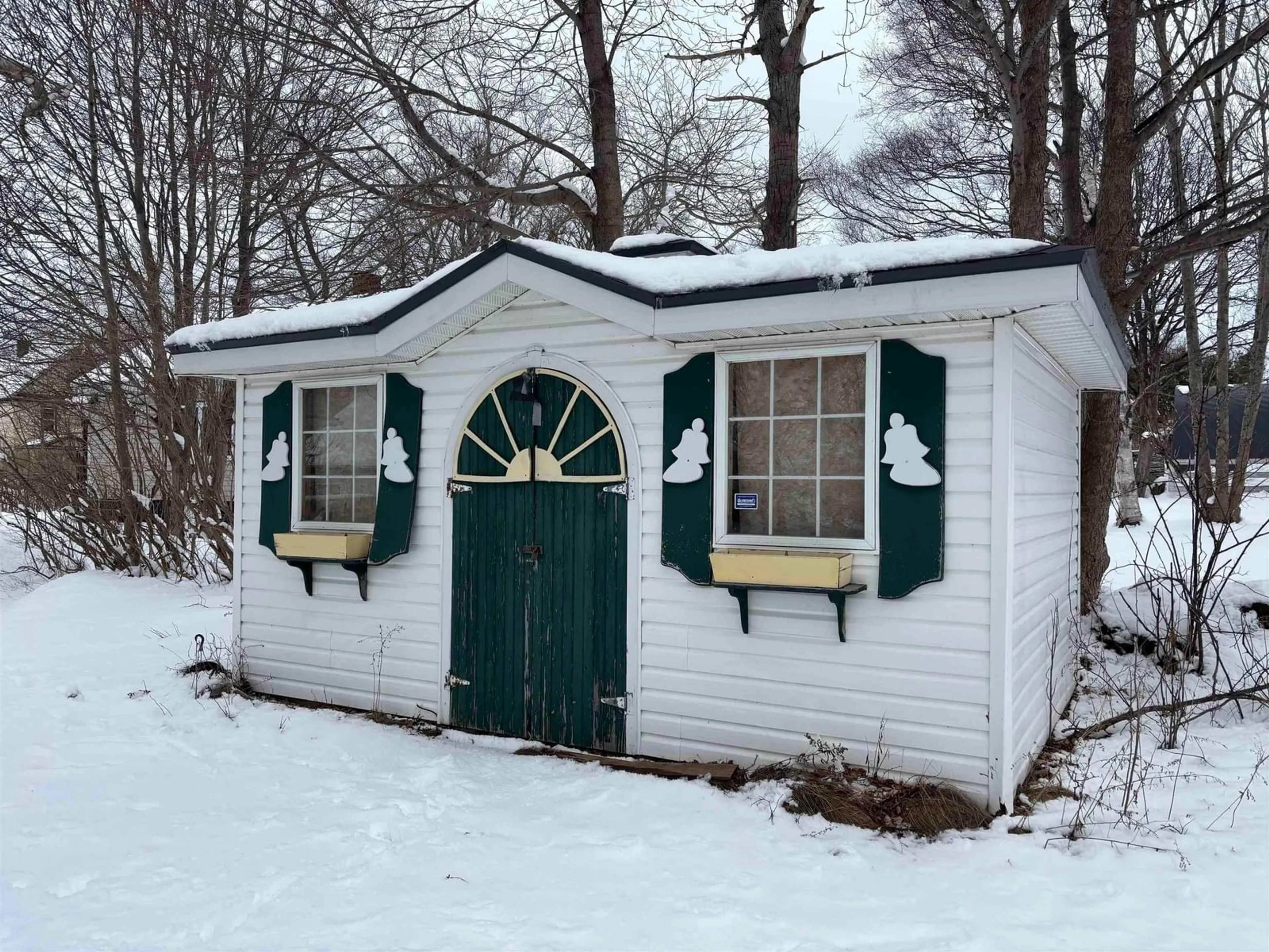 Shed for 41 Beech Street, Sydney Mines Nova Scotia B1V 1J2