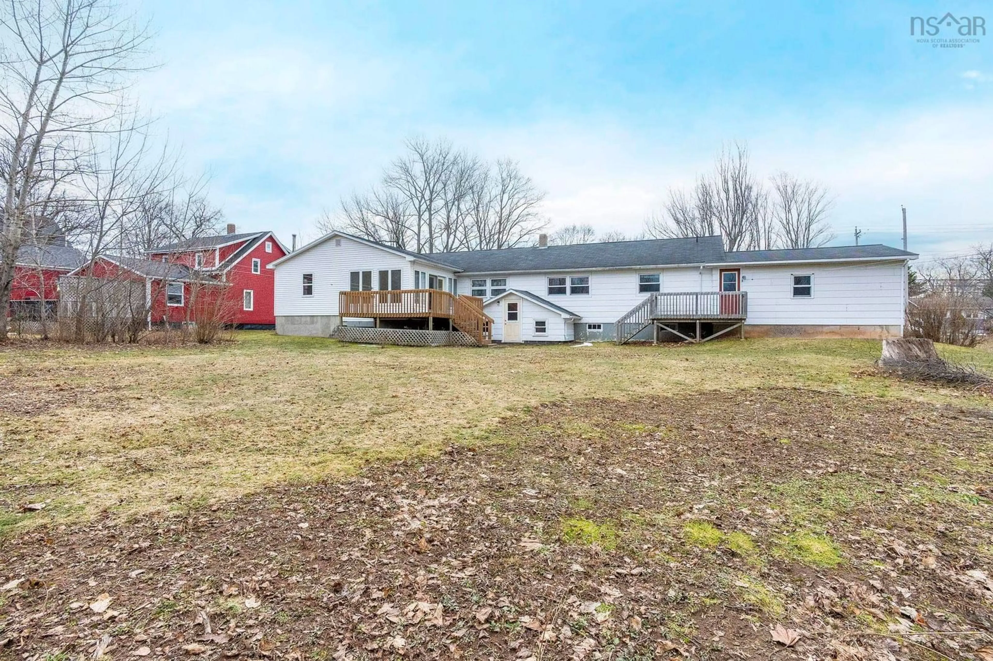 A pic from outside/outdoor area/front of a property/back of a property/a pic from drone, unknown for 139 Main Street, Middleton Nova Scotia B0S 1P0