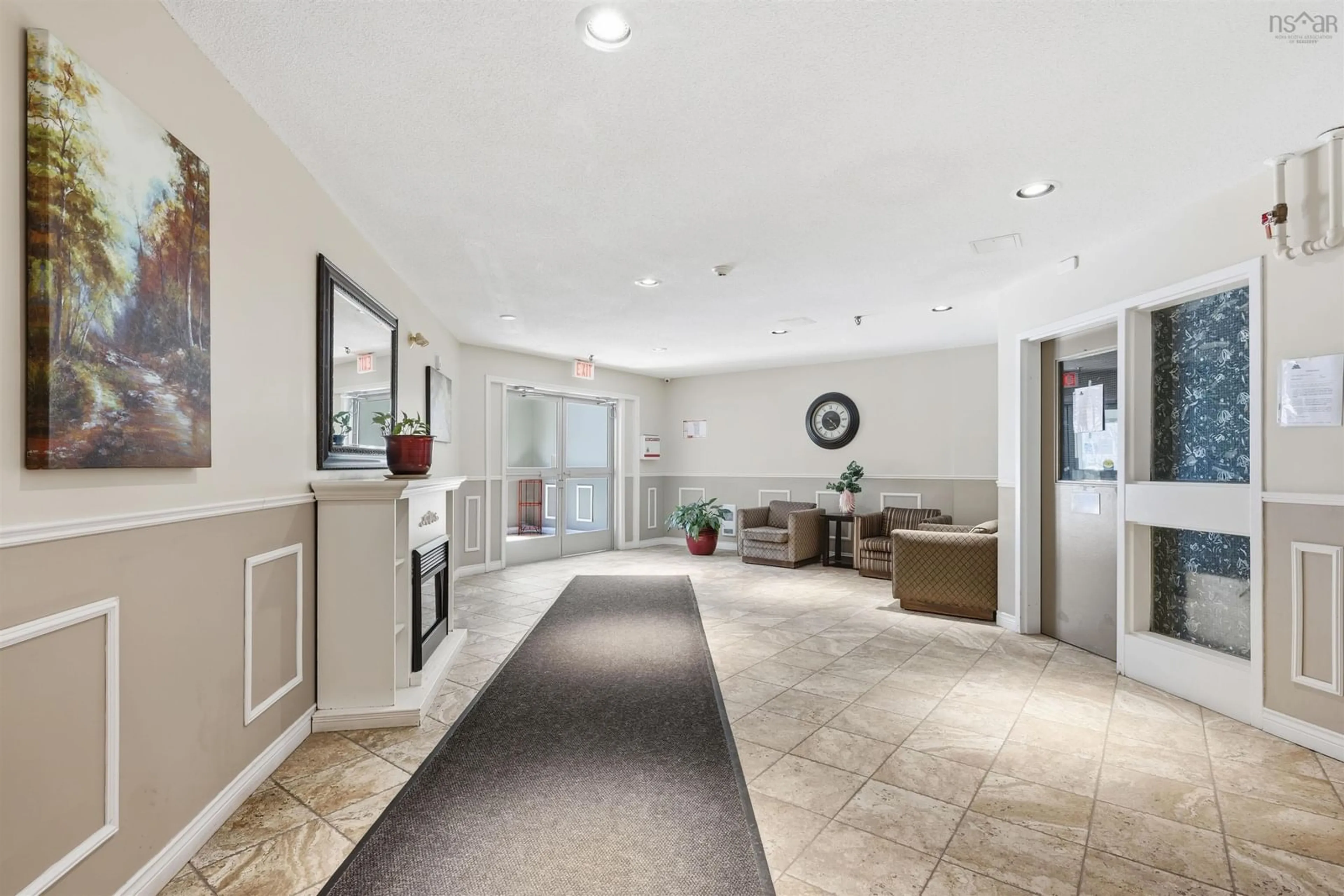 Indoor foyer for 15 Langbrea Dr #314, Halifax Nova Scotia B3M 3W5