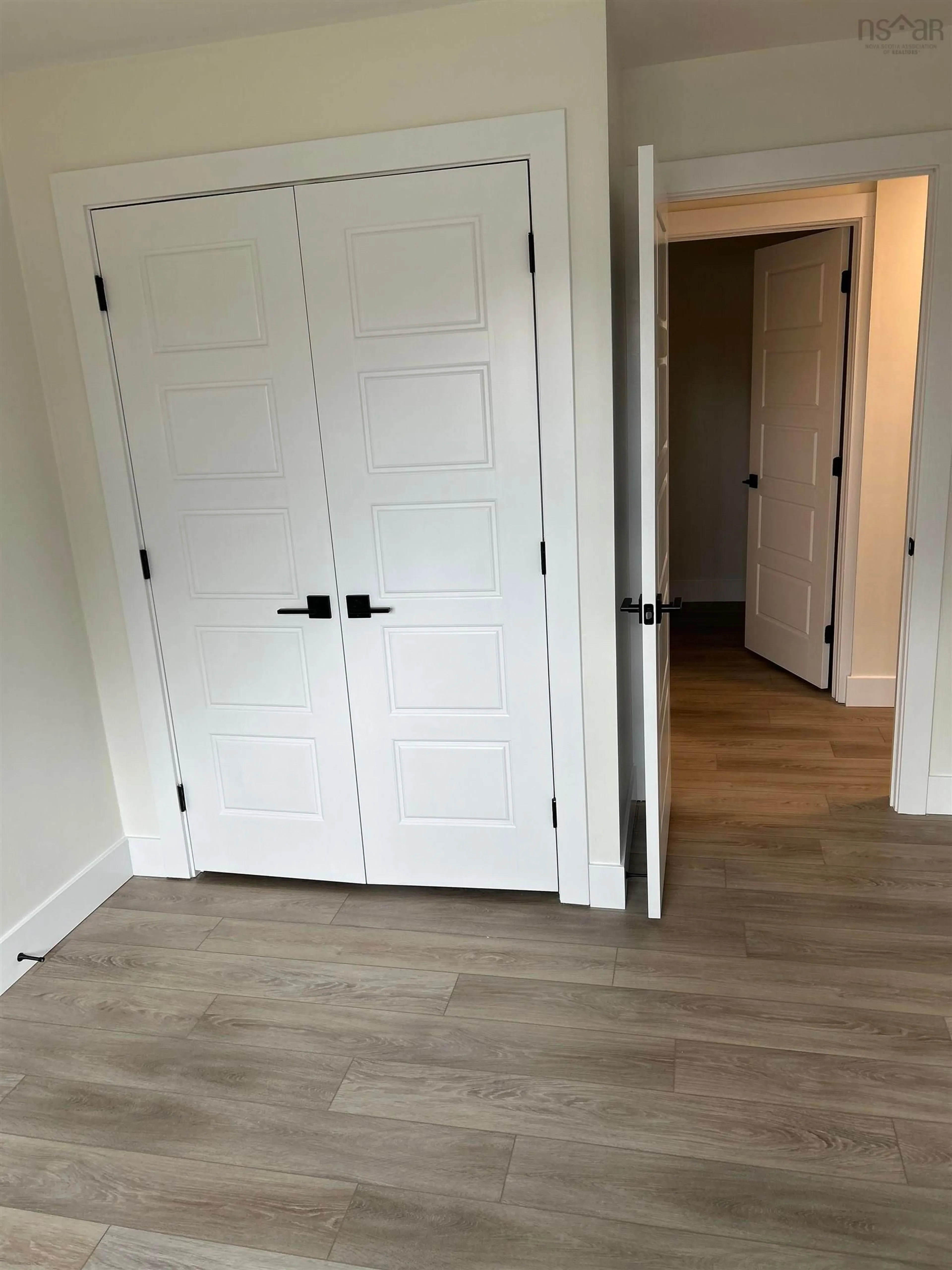 Indoor entryway for 1011 Burgess Cres, Windsor Nova Scotia B0N 2T0