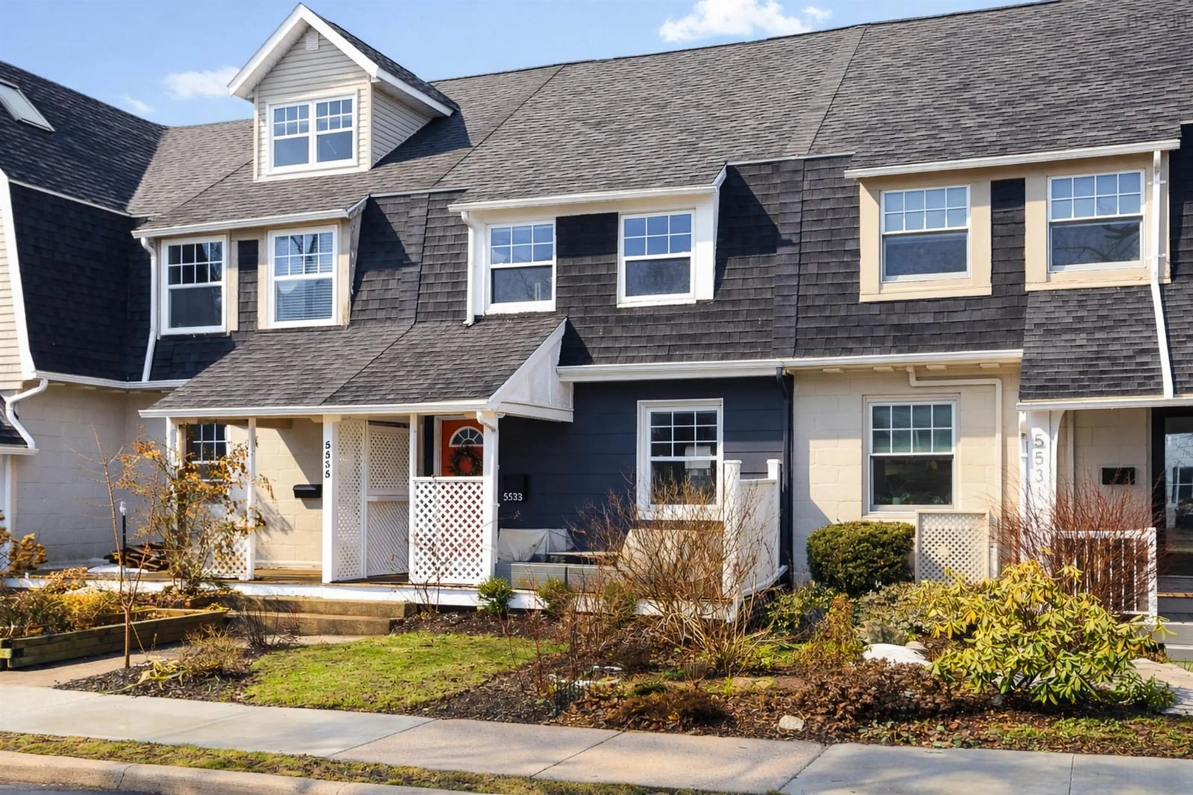 Home with vinyl exterior material, street for 5533 Stairs Pl, Halifax Nova Scotia B3K 2C7