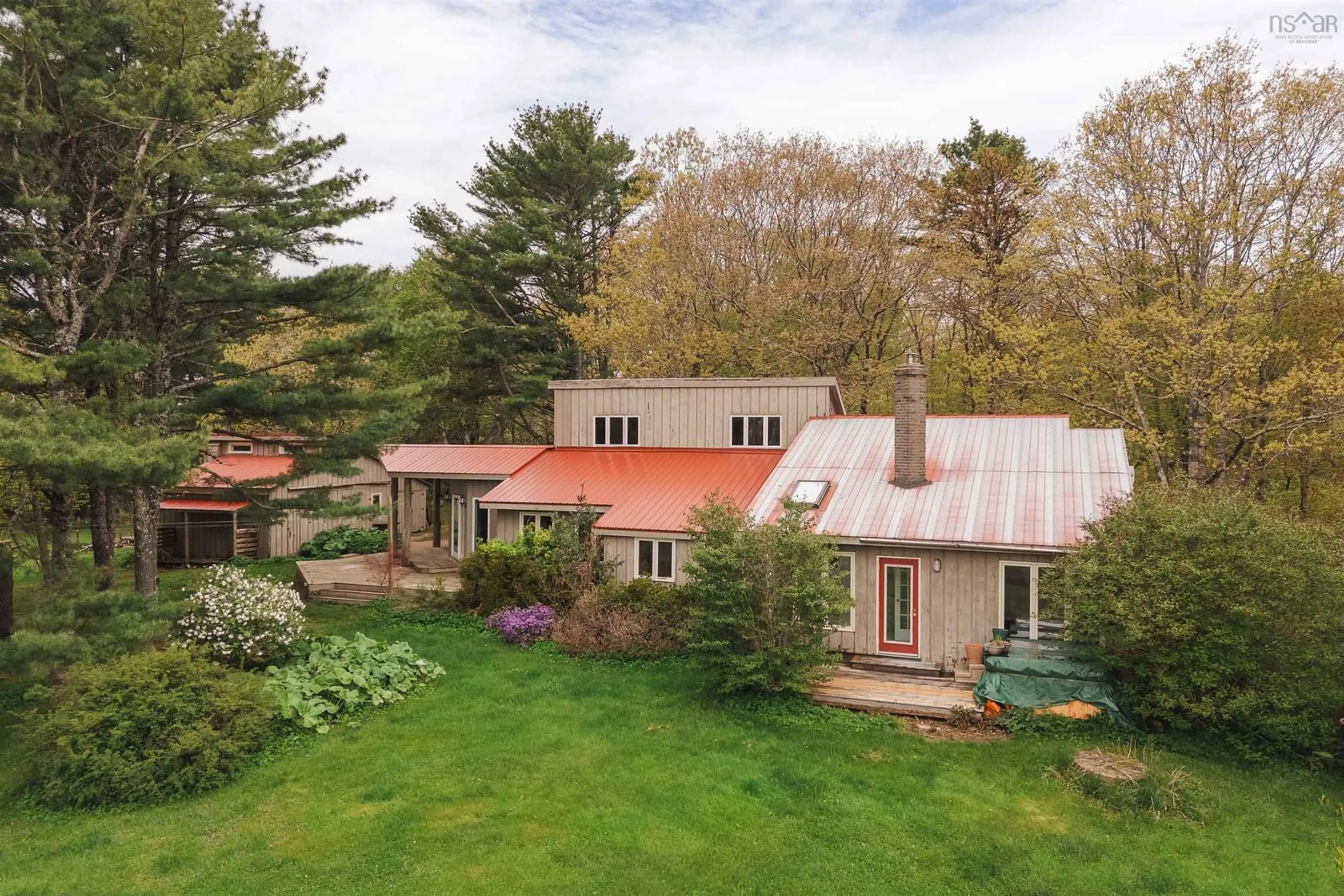 A pic from outside/outdoor area/front of a property/back of a property/a pic from drone, unknown for 371 Lacey Mines Rd, Chester Basin Nova Scotia B0J 1K0