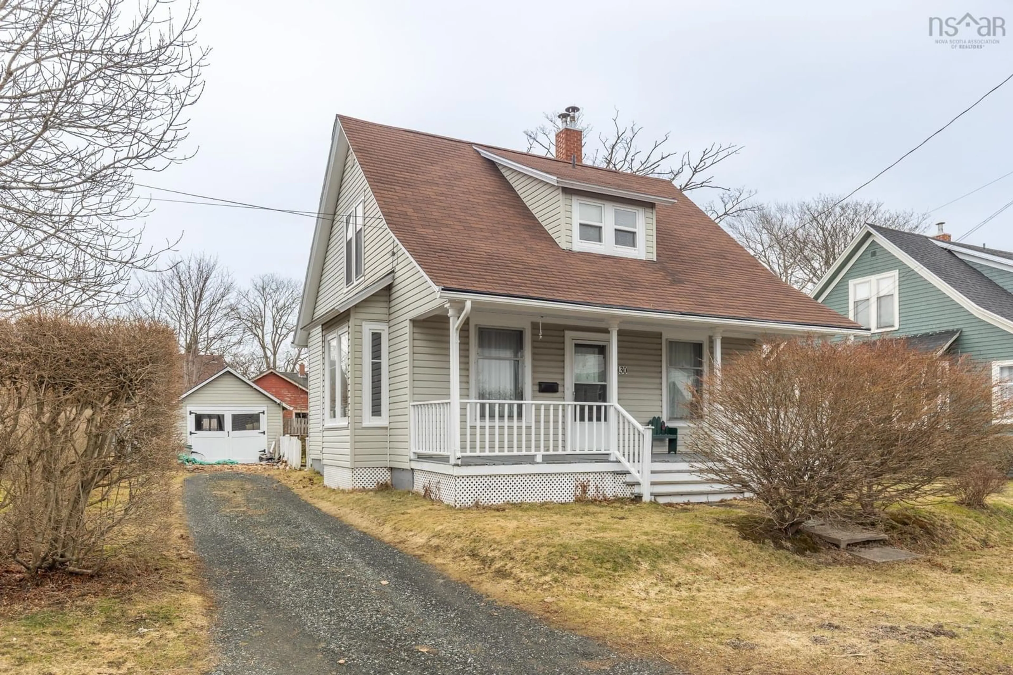 Home with vinyl exterior material, street for 30 Porter St, Yarmouth Nova Scotia B5A 2Y6