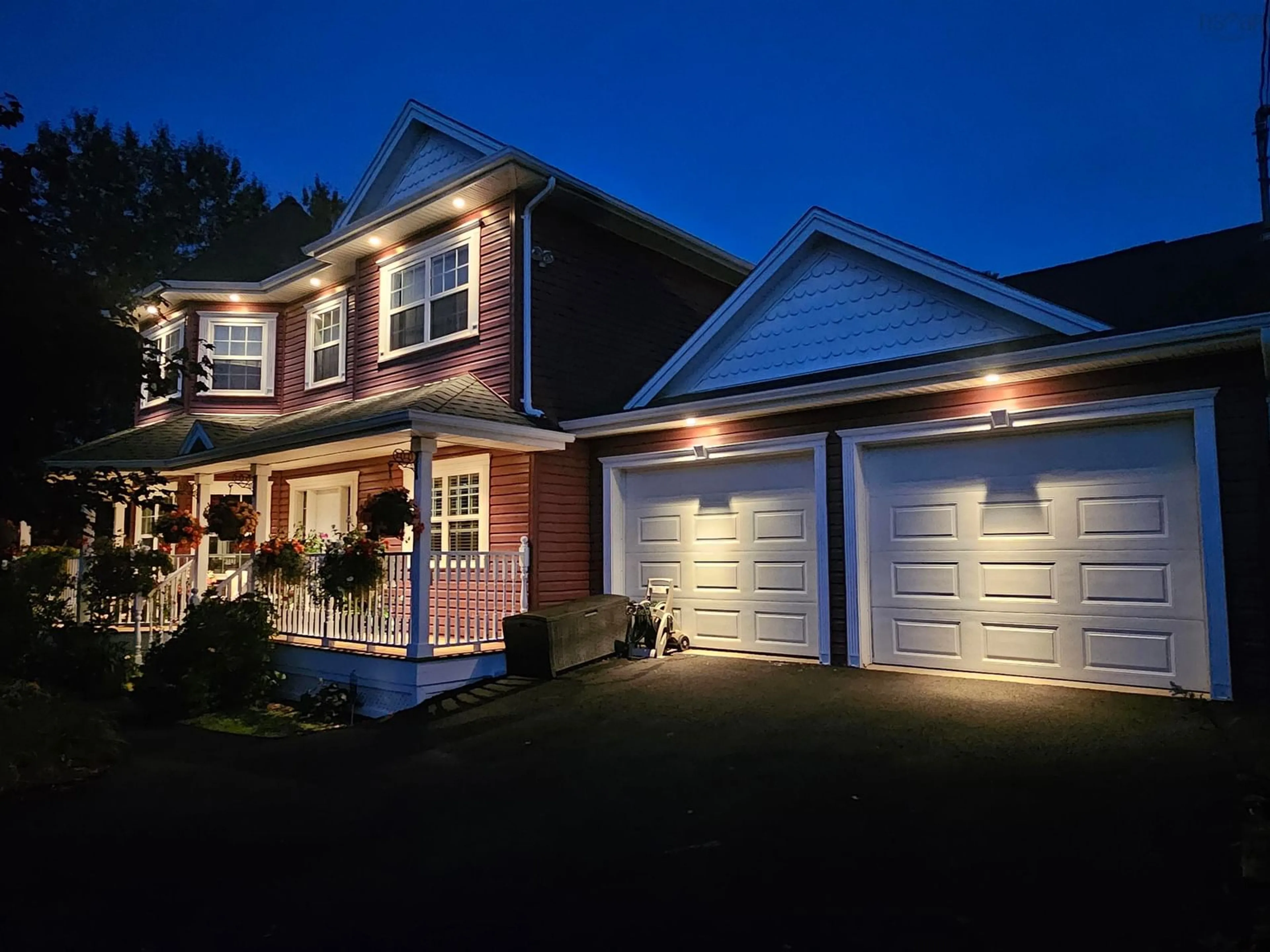 Home with vinyl exterior material, street for 16 Valerie Crt, Windsor Junction Nova Scotia B2T 1Y7