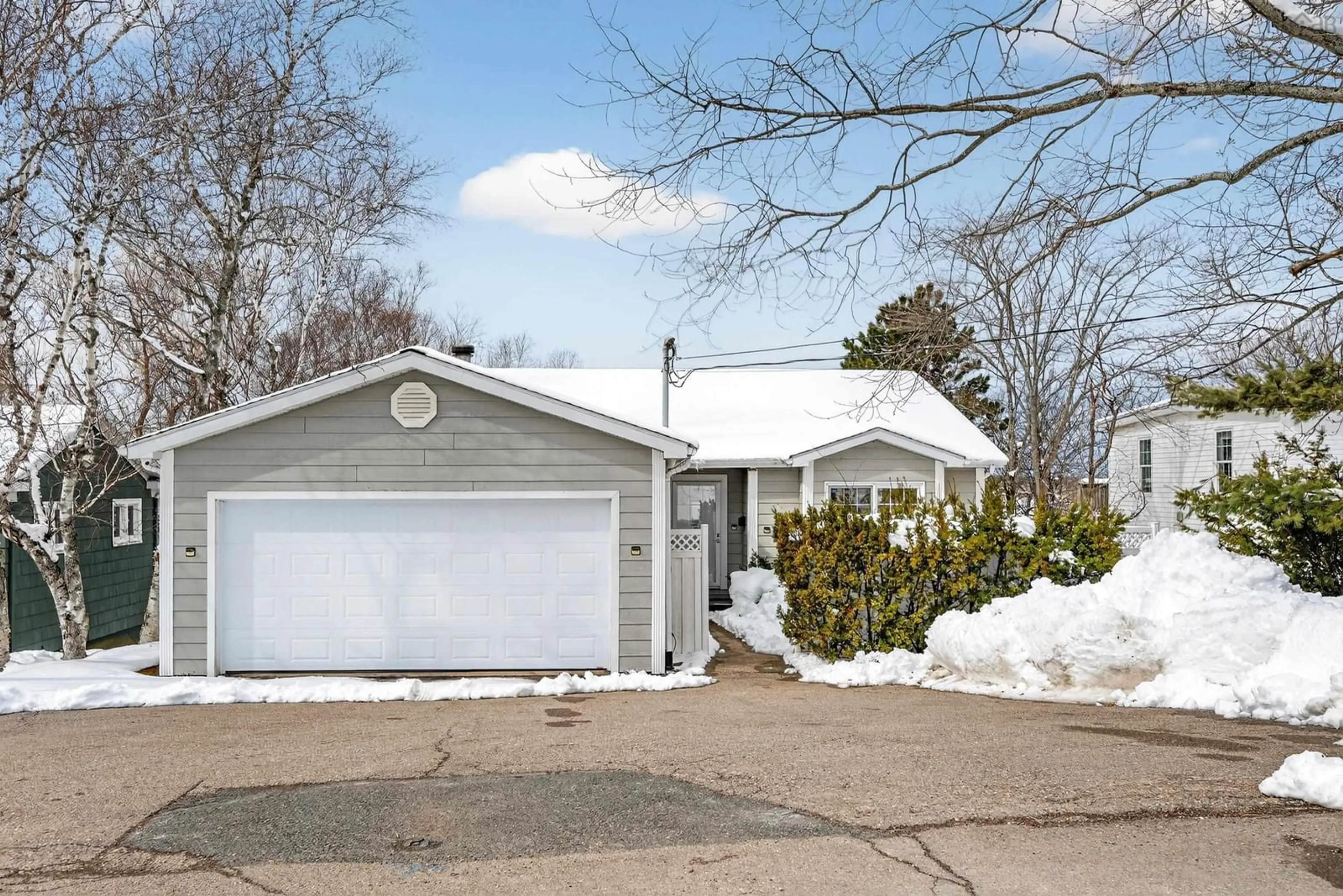 Unknown for 28 Old Kings Rd, Sydney Nova Scotia B1S 2B5