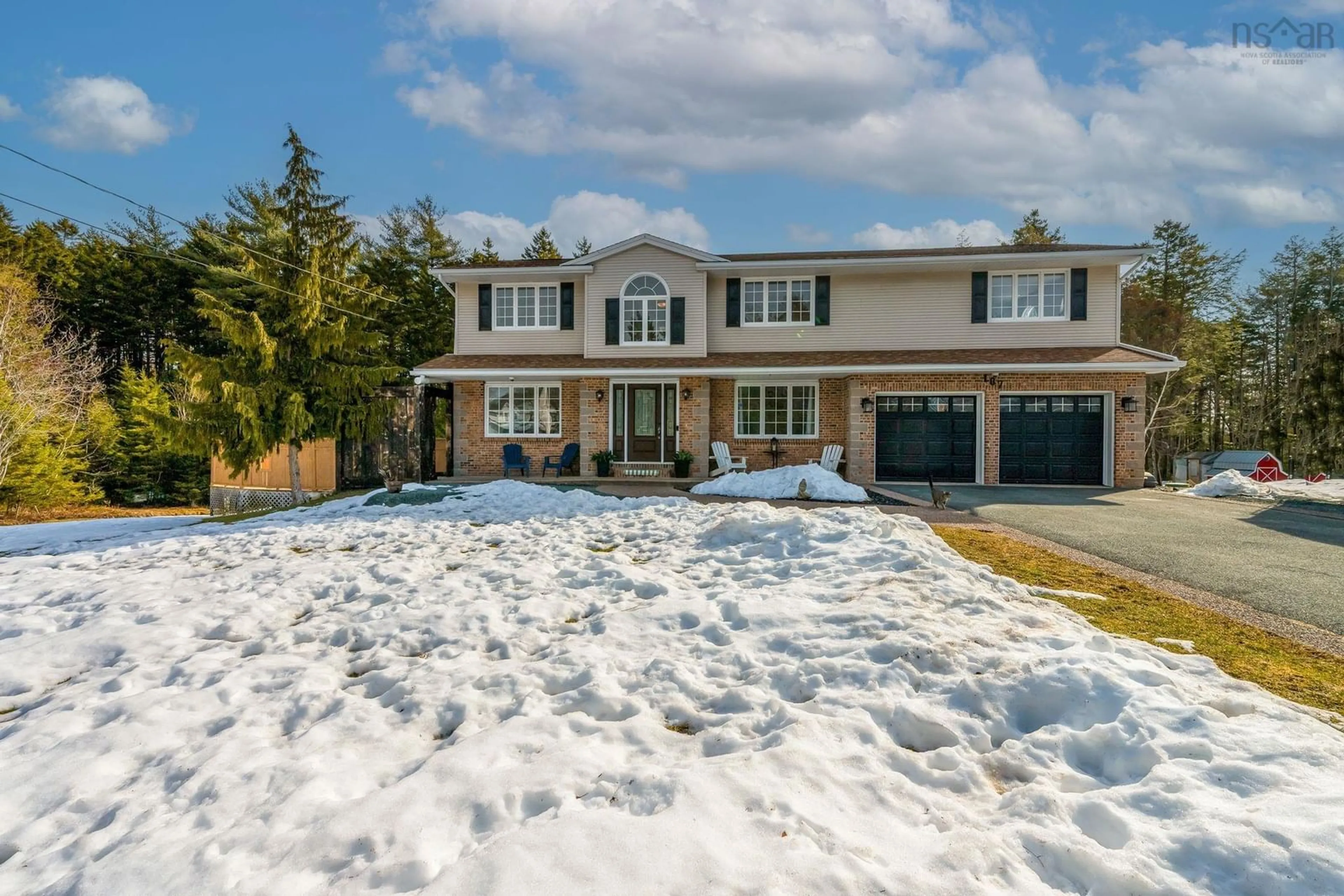 A pic from outside/outdoor area/front of a property/back of a property/a pic from drone, street for 187 Philip Dr, Fall River Nova Scotia B2T 1H7