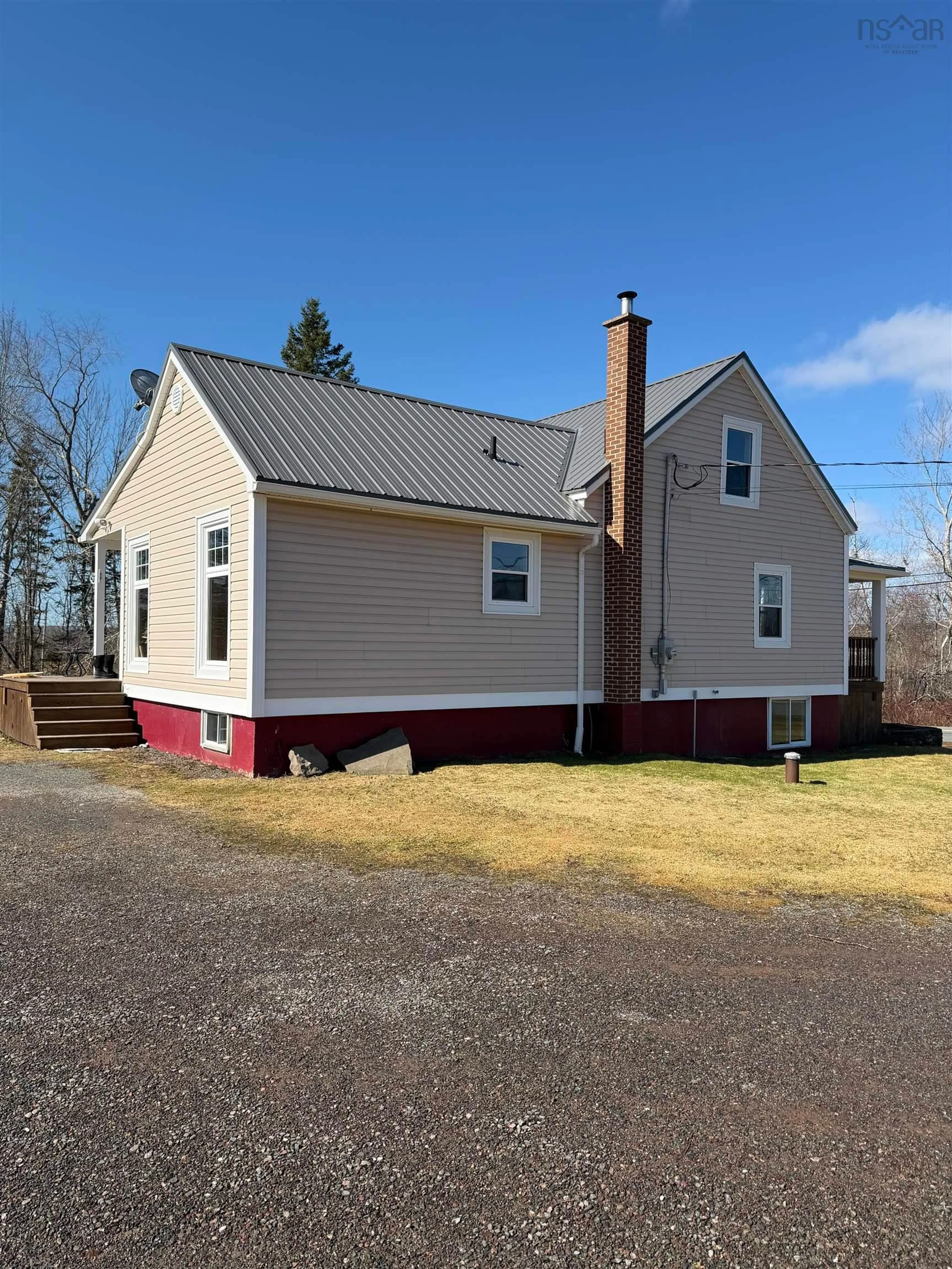 Home with vinyl exterior material, building for 1469 Loch Broom Loop, Loch Broom Nova Scotia B0K 2A0