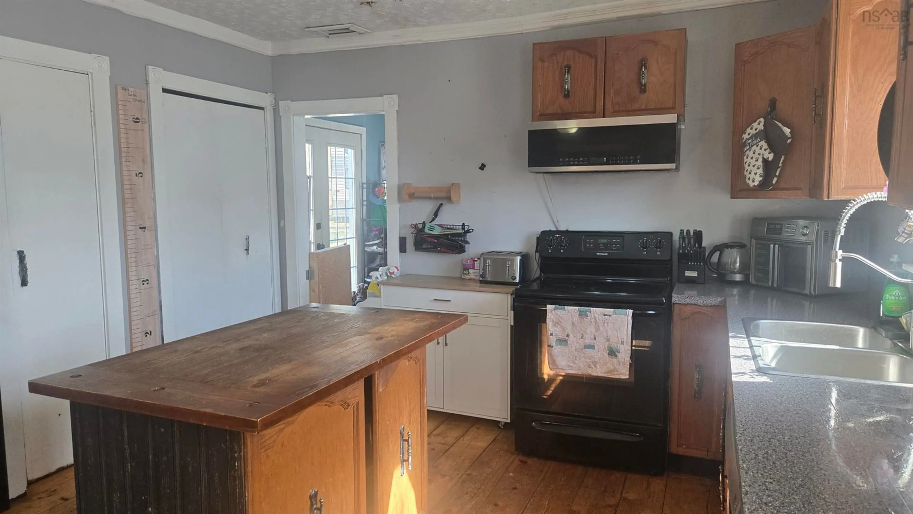 Standard kitchen, wood/laminate floor for 8094 Highway 101, Barton Nova Scotia B0W 1H0