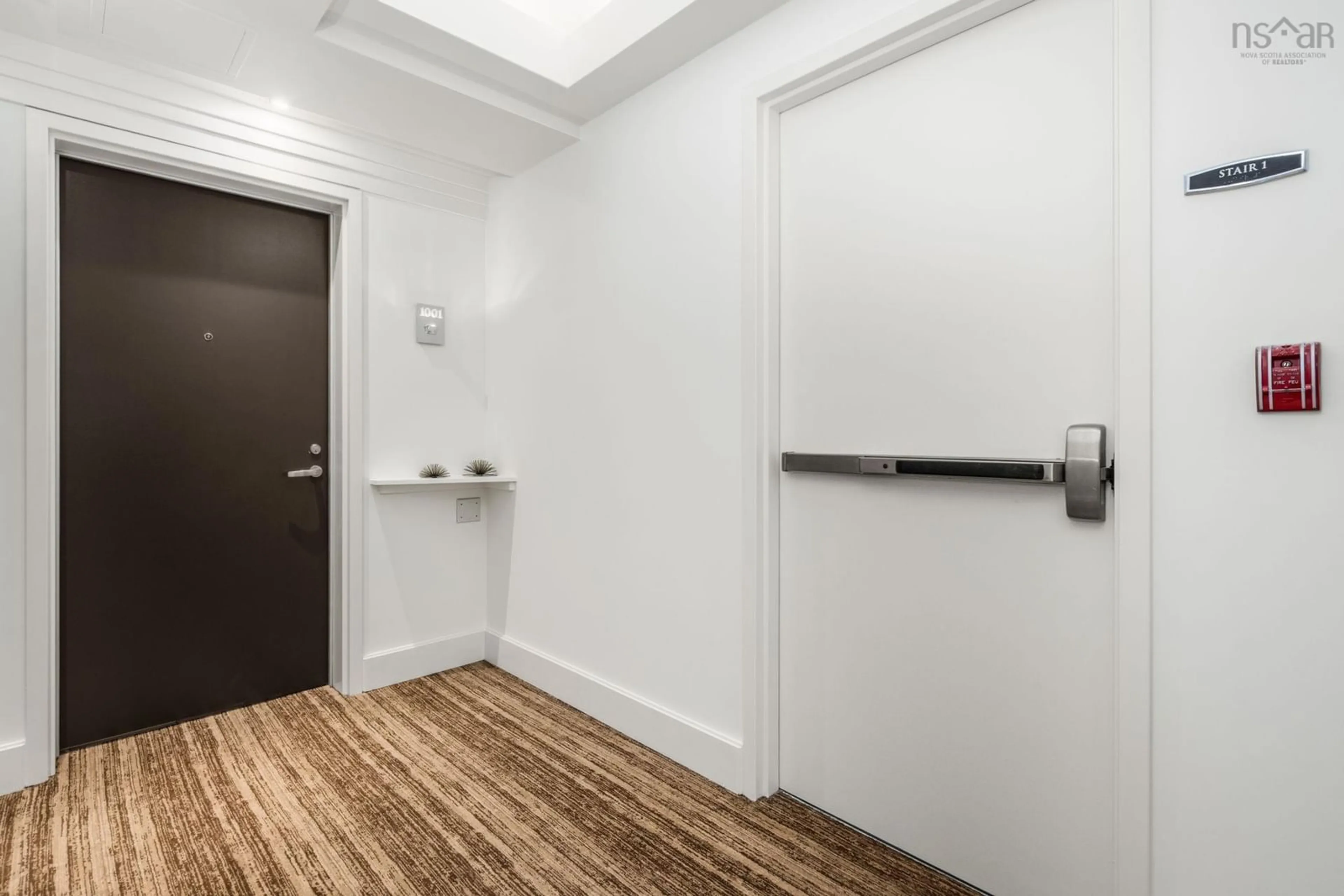 Indoor foyer for 1550 Dresden Row #1001, Halifax Nova Scotia B3J 4A2