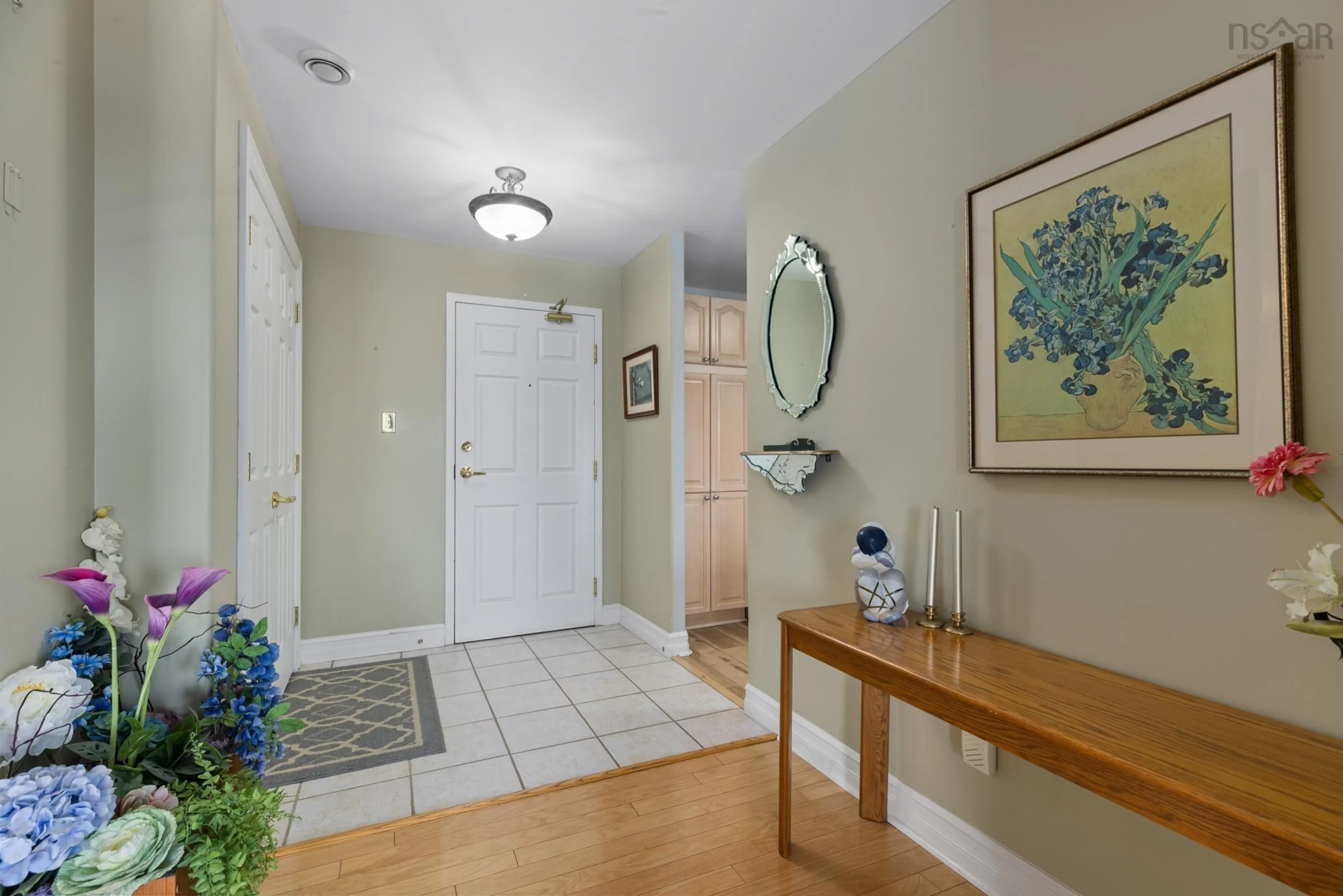 Indoor entryway for 429 Parkland Dr #403, Halifax Nova Scotia B3S 1L3